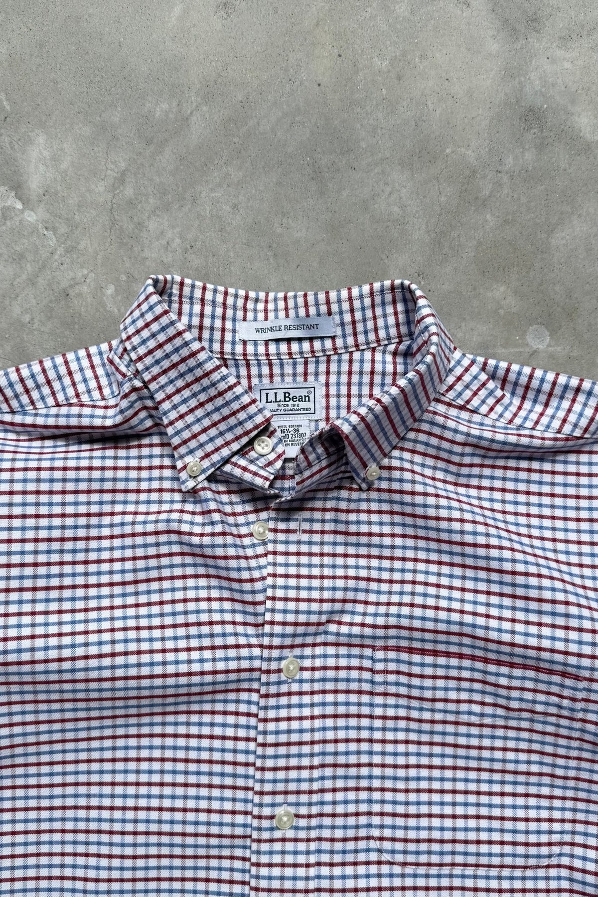L.L. Bean Red, Blue & White Cropped Long Sleeve Button Up — 2000s (L) - Retrospective Store