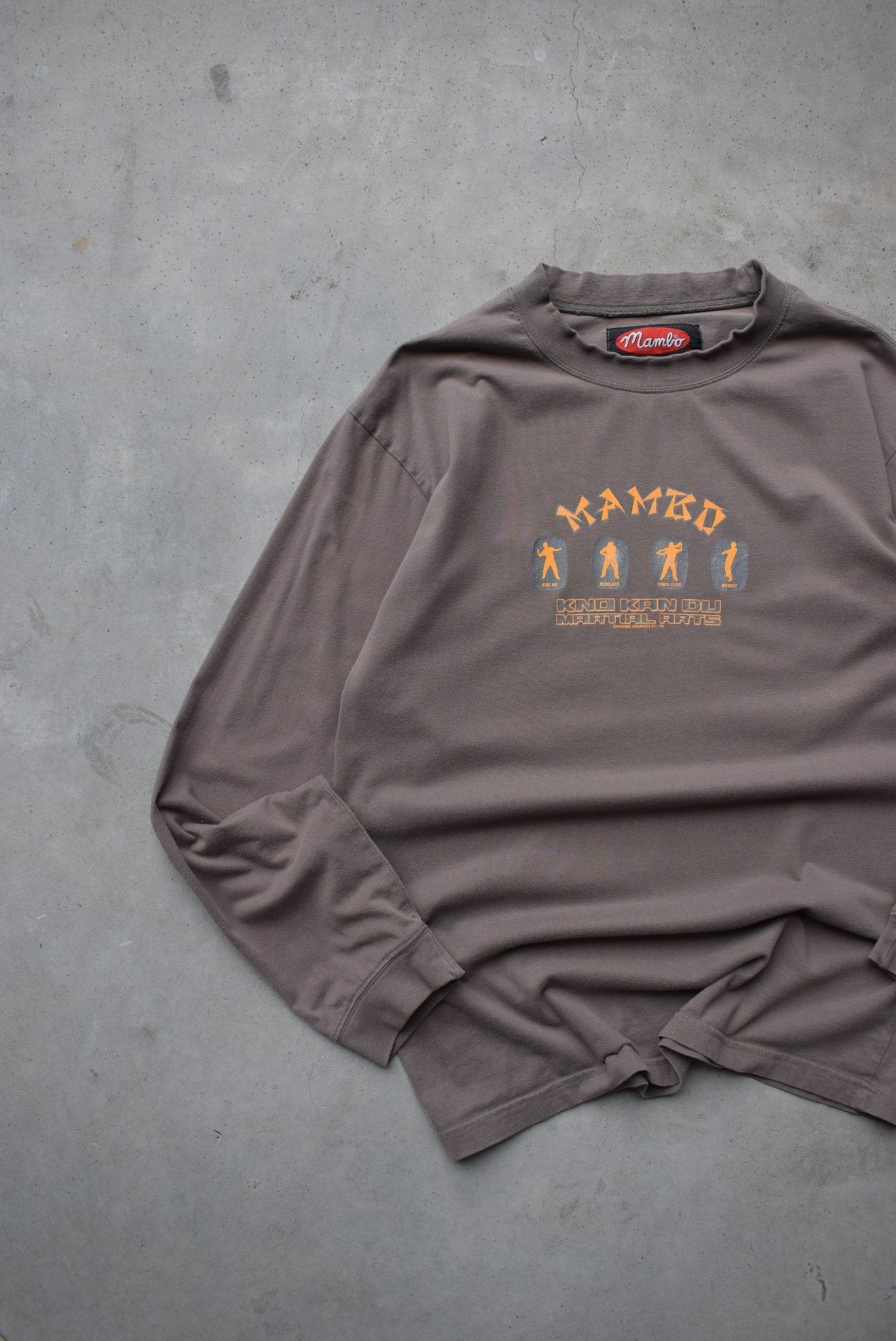 Mambo Martial Arts Brown Graphic Long Sleeve Tee — 1999 (M/L) - Retrospective Store