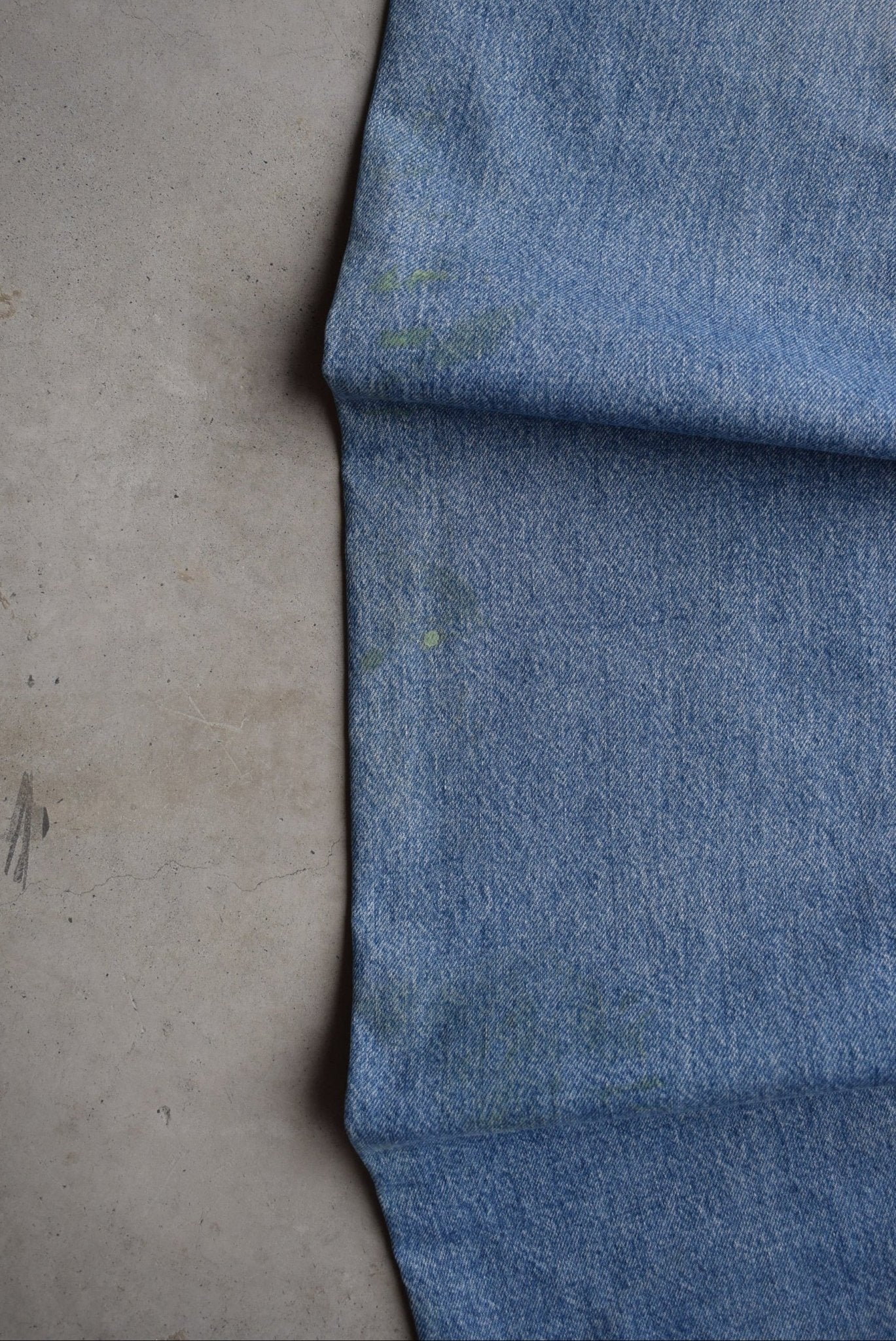 Marlboro Classic Jeans — 2000s (32) - Retrospective Store