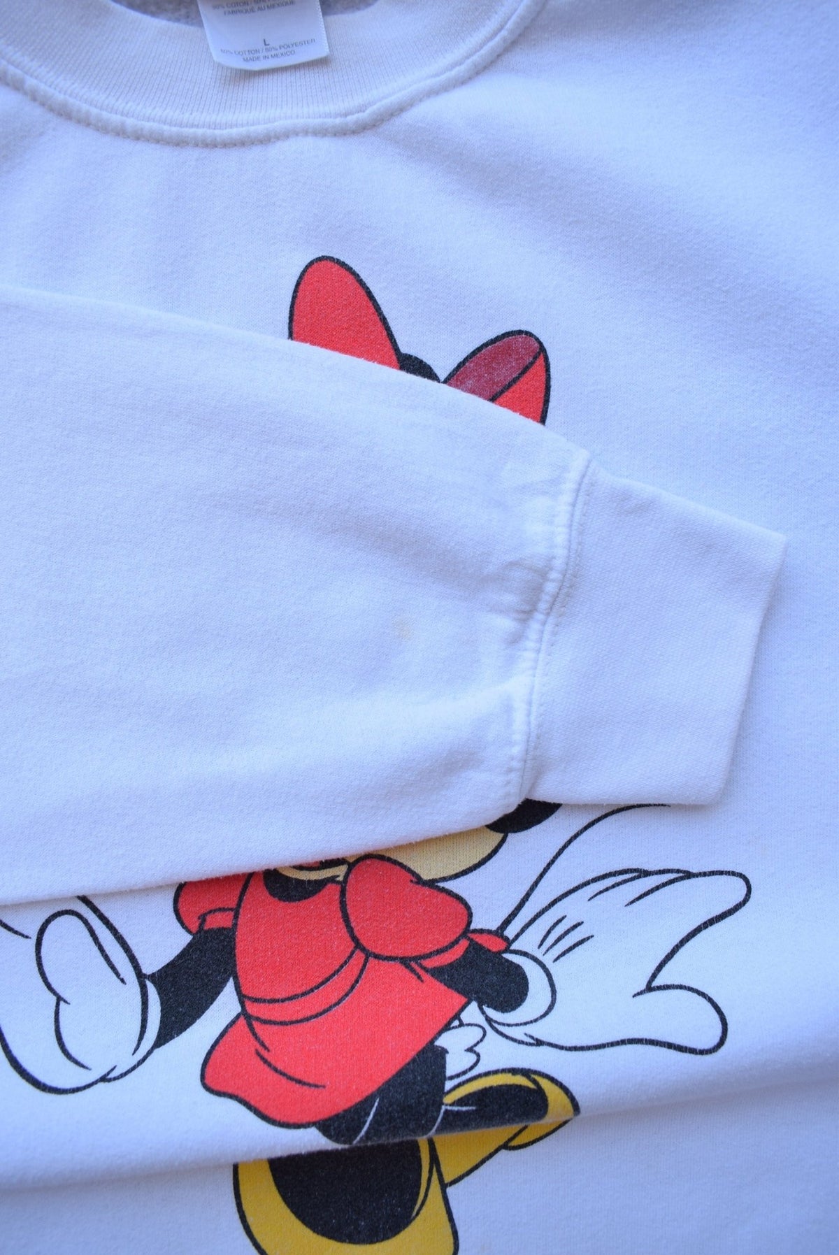 Minnie Mouse White Graphic Crewneck — 1990s (L) - Retrospective Store