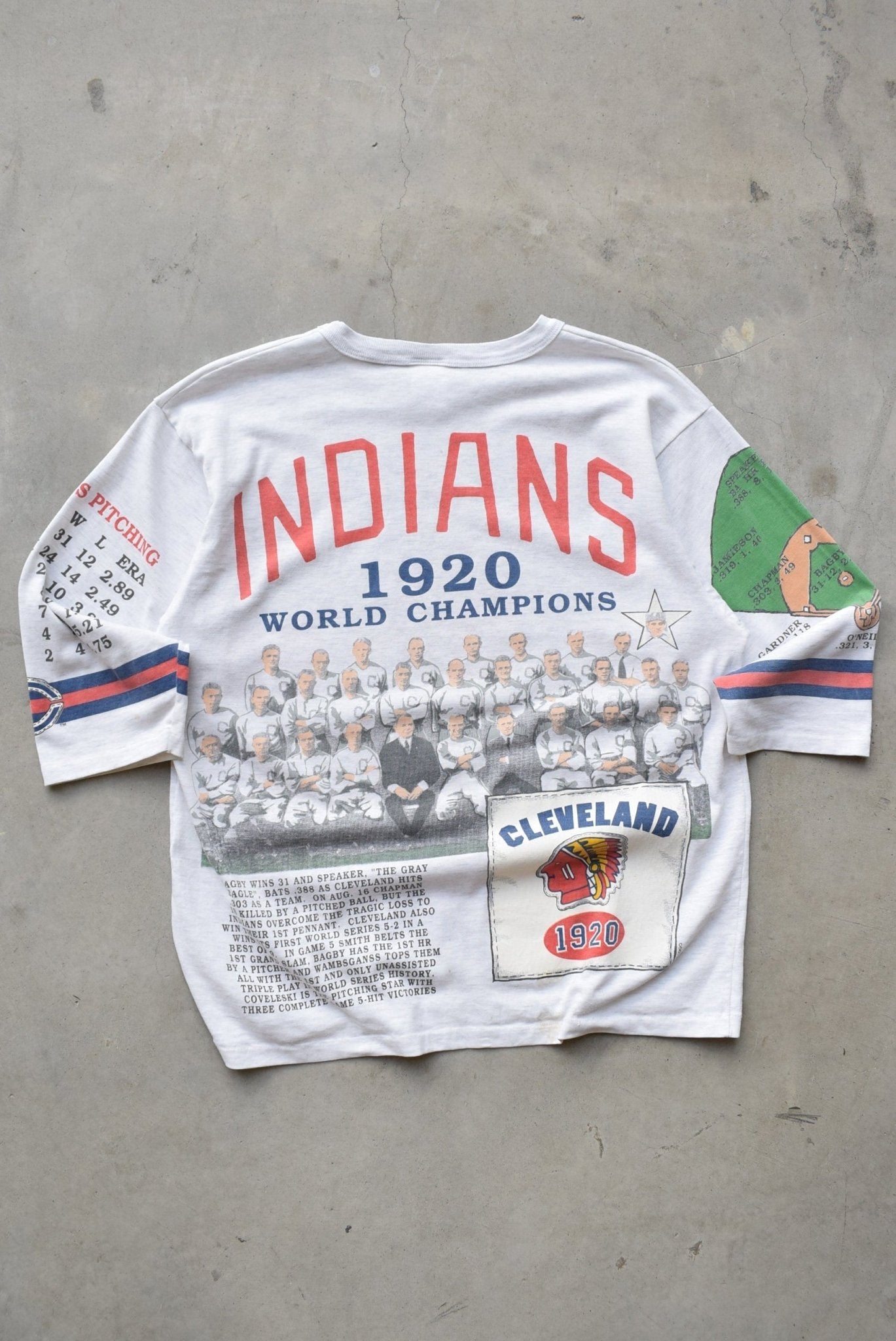 MLB Cleveland Indians World Series Champions Grey Graphic Tee — 1991 (M/L) - Retrospective Store