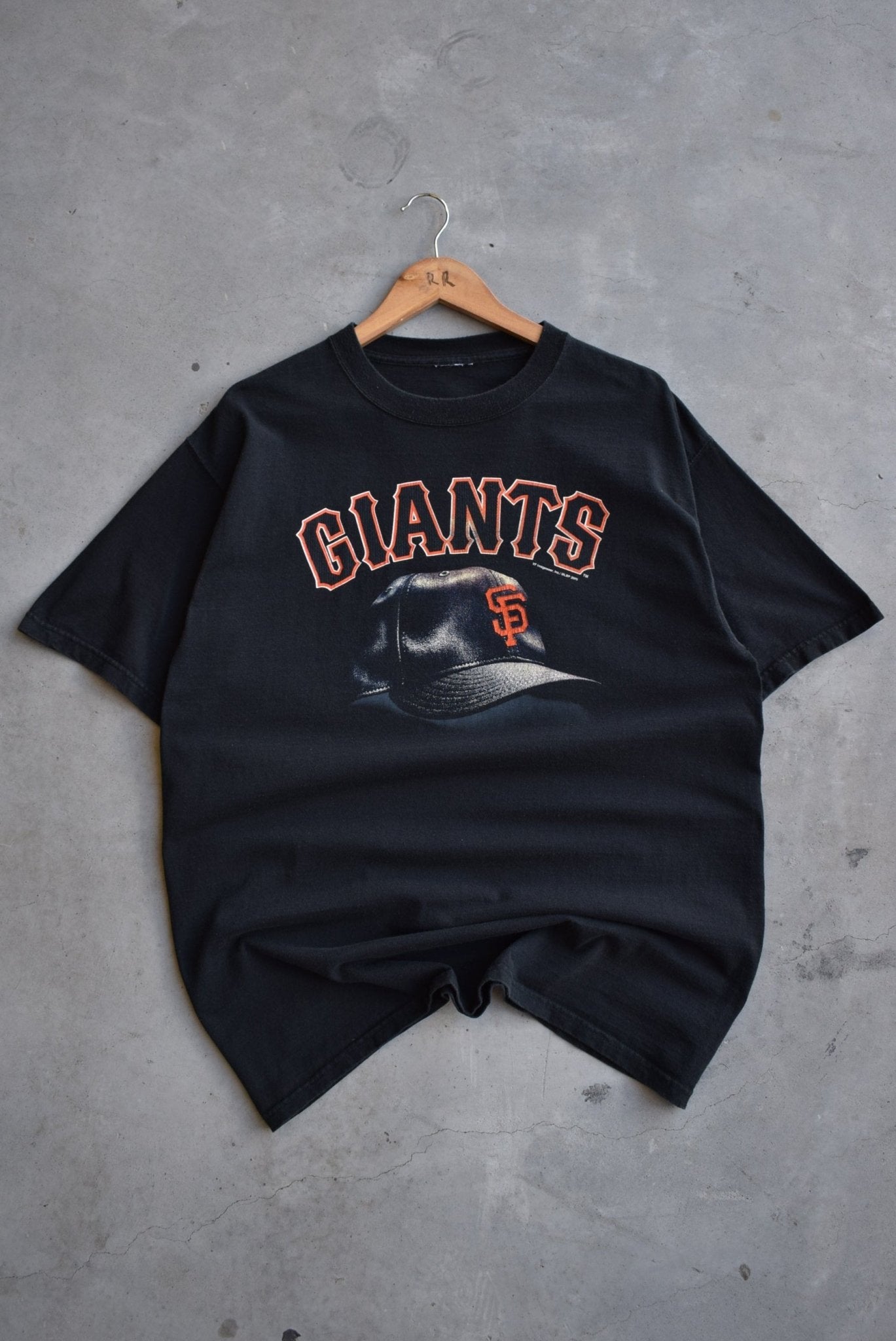 MLB San Francisco Giants Black Graphic Tee — 2005 (L) - Retrospective Store