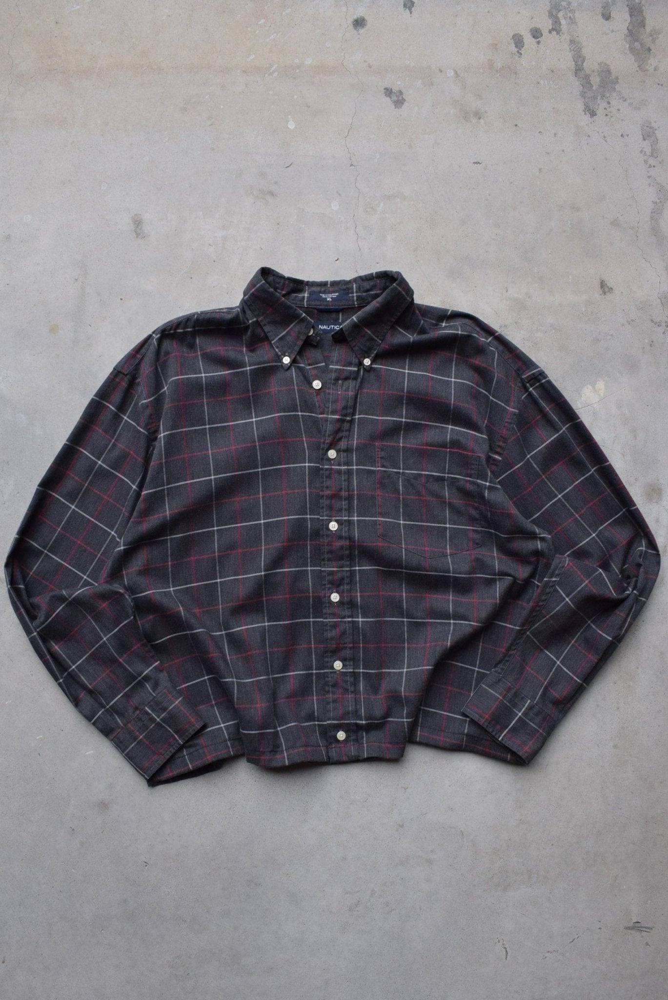 Nautica Black Cropped Long Sleeve Button Up — 2000s (XL) - Retrospective Store
