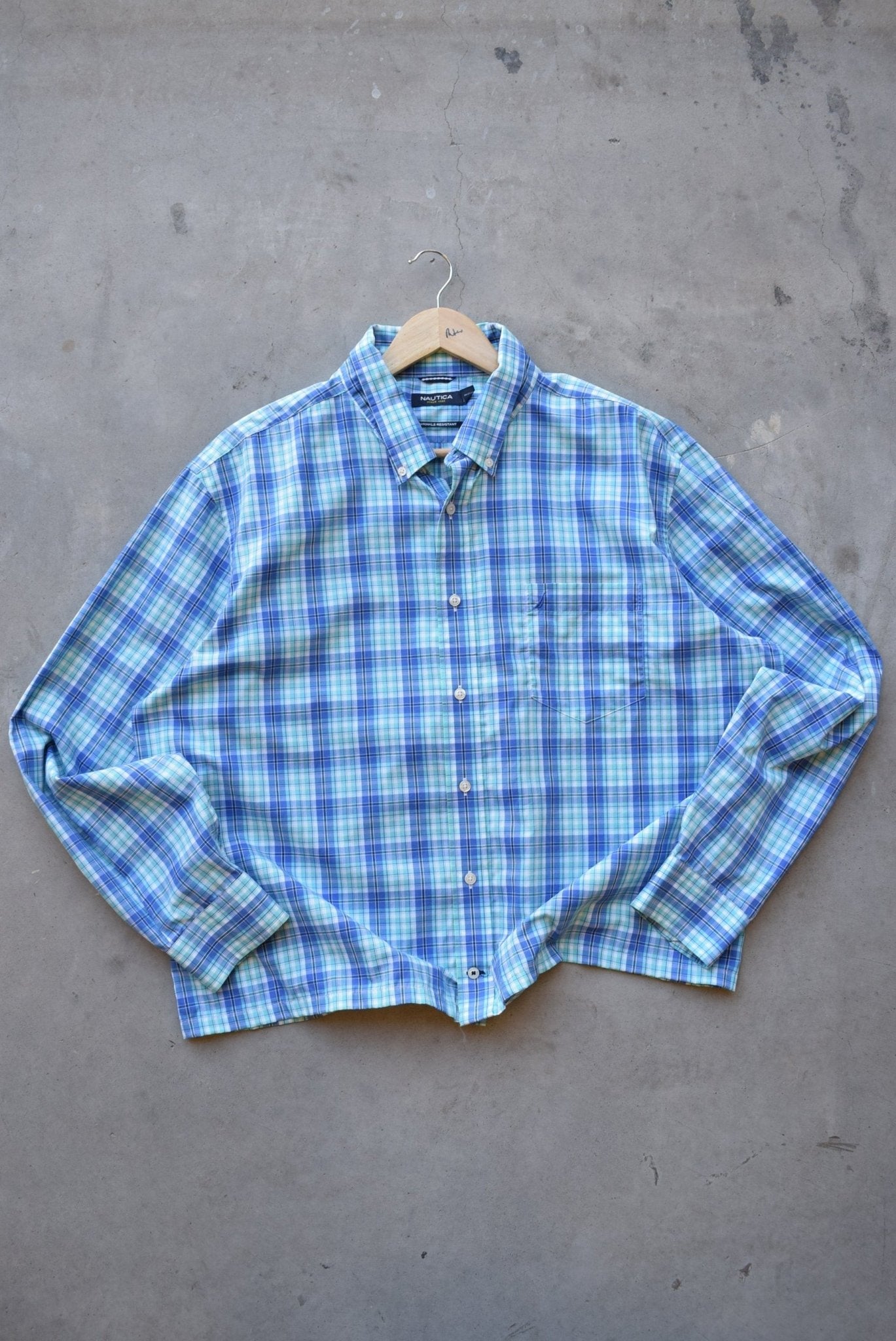 Nautica Blue Cropped Long Sleeve Button Up — 2000s (XL) - Retrospective Store