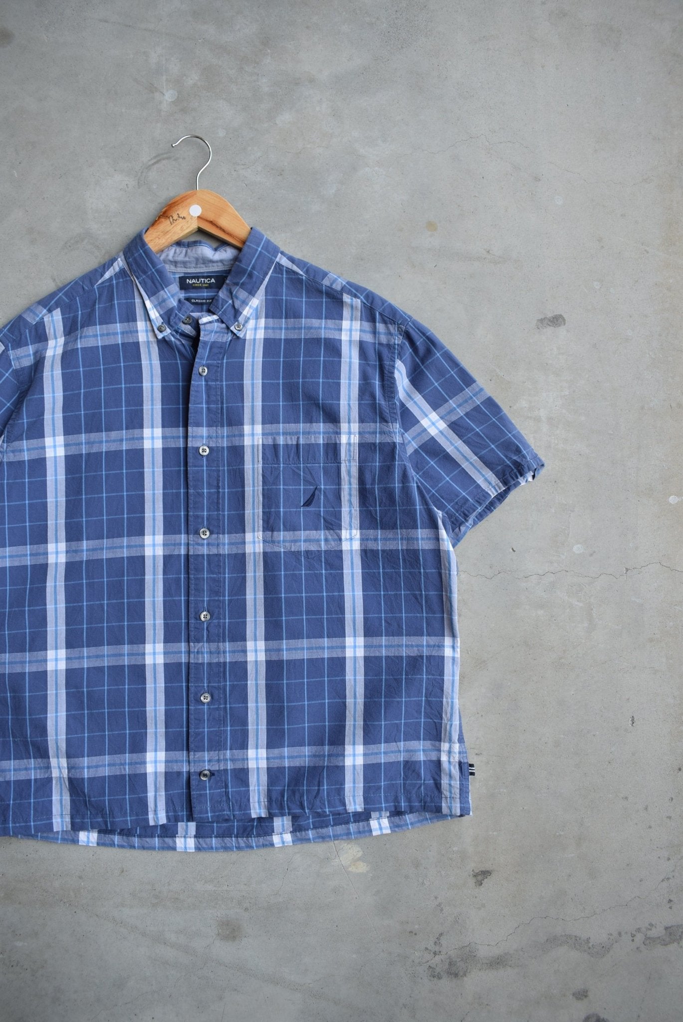 Nautica Navy Cropped Button Up — 2000s (M/L) - Retrospective Store