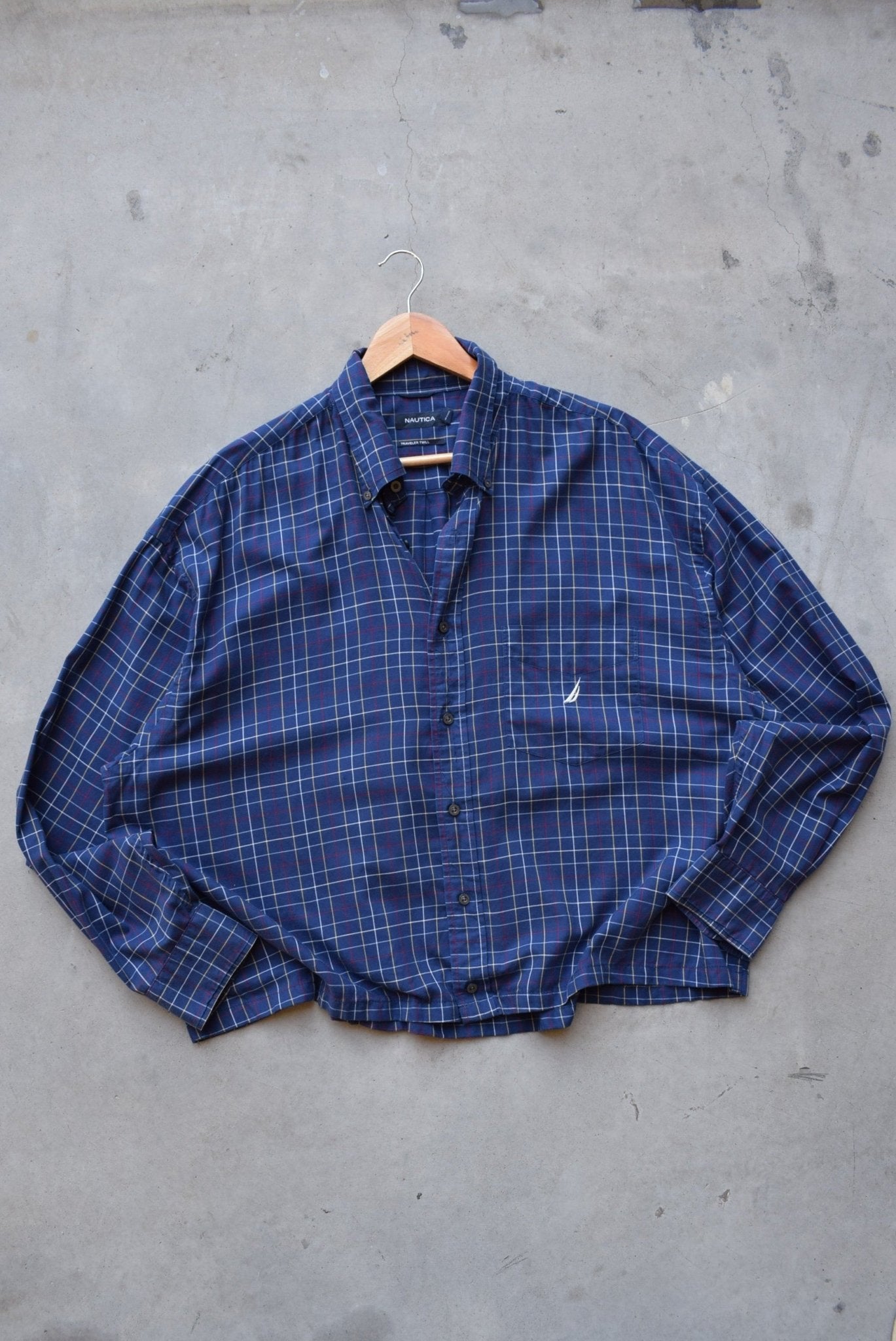 Nautica Navy Cropped Long Sleeve Button Up — 2000s (XXL) - Retrospective Store