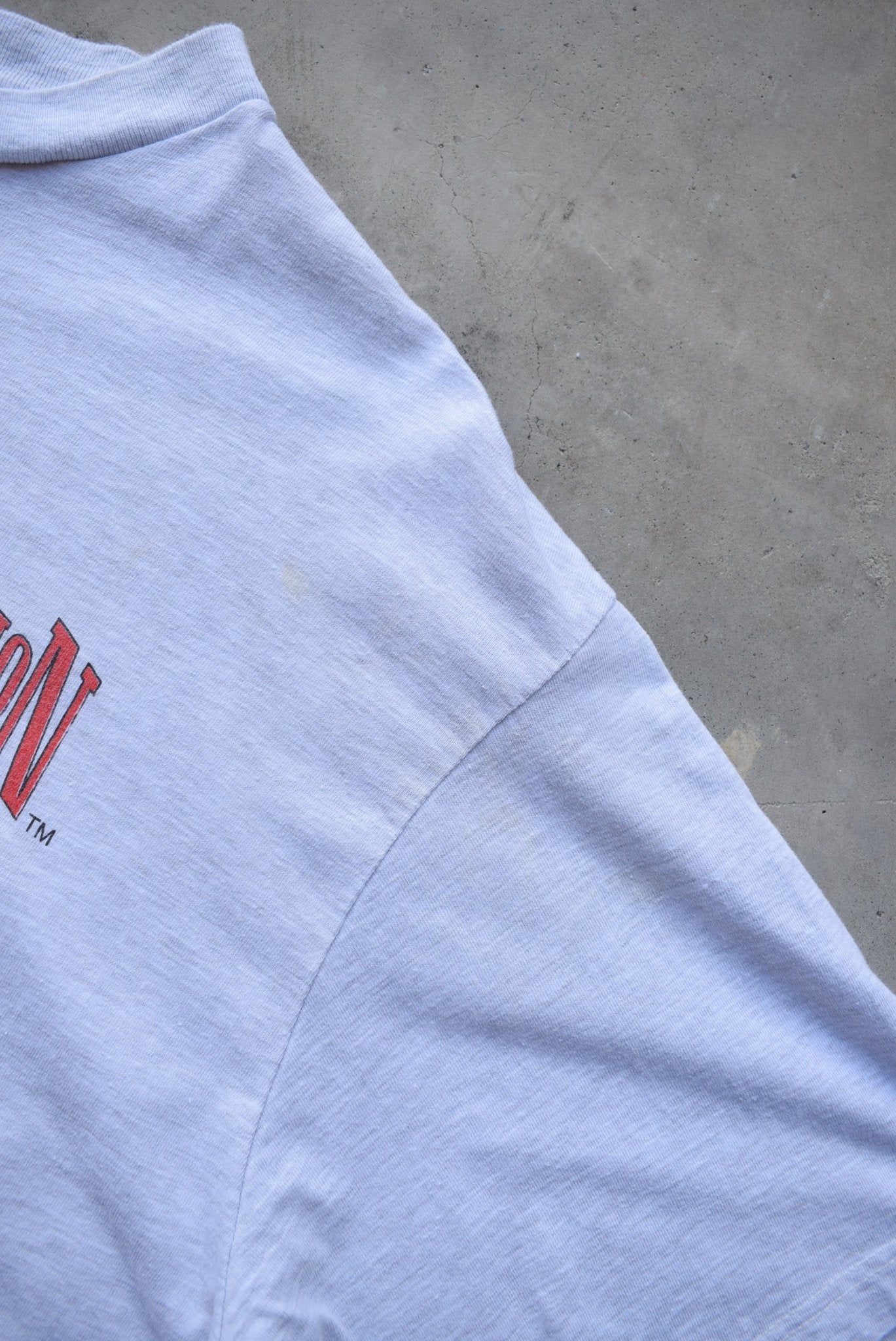 NBA Houston Rockets Champions Grey Graphic Tee — 1994 (XL) - Retrospective Store