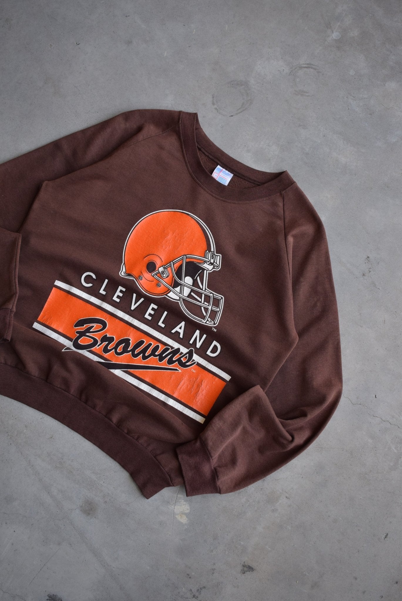 NFL Cleveland Browns Brown Graphic Crewneck — 1990s (S/M) - Retrospective Store