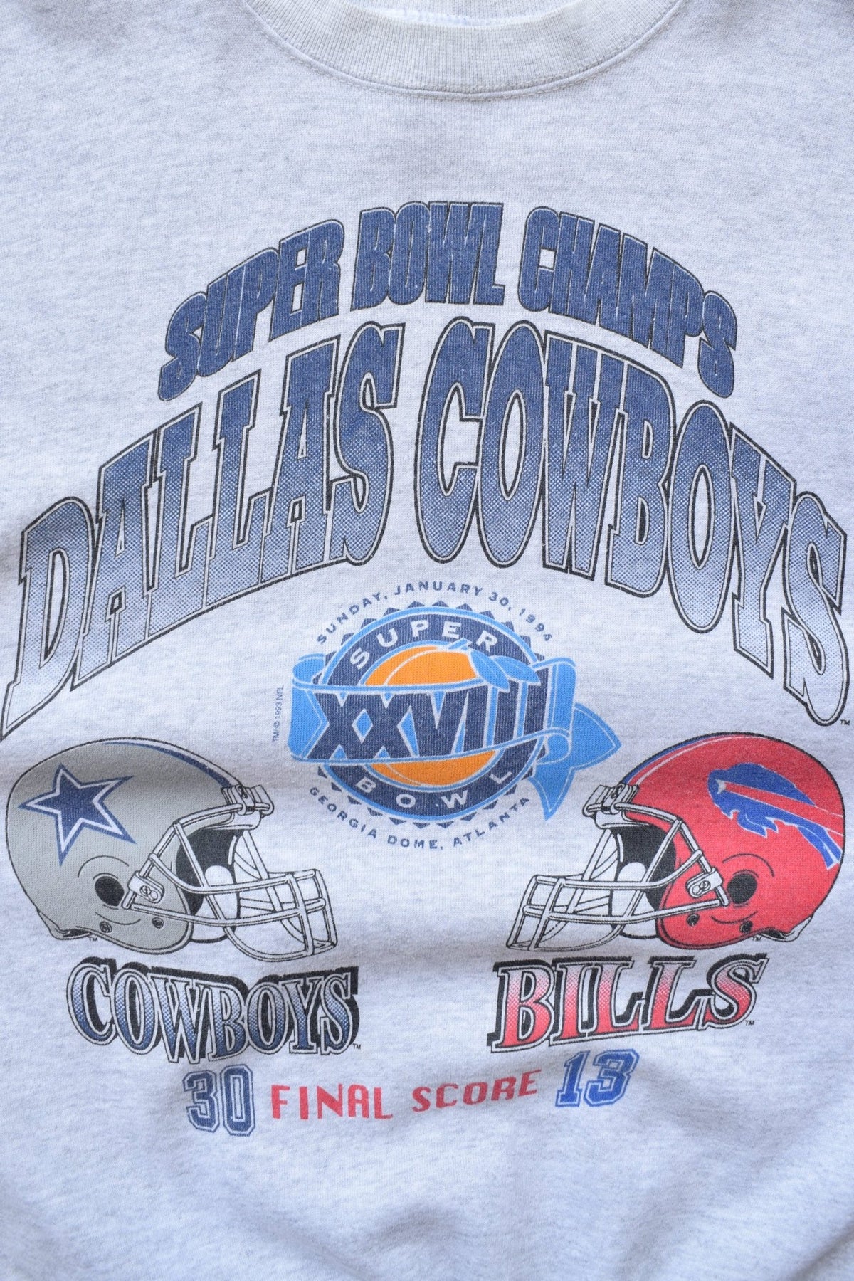 NFL Dallas Cowboys Superbowl Champions Grey Graphic Crewneck — 1994 (M/L) - Retrospective Store