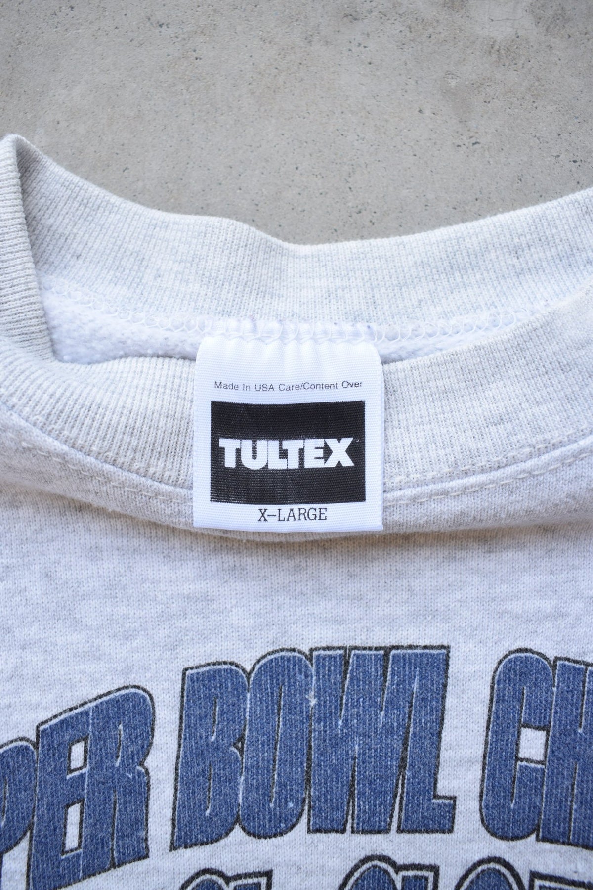 NFL Dallas Cowboys Superbowl Champions Grey Graphic Crewneck — 1994 (M/L) - Retrospective Store