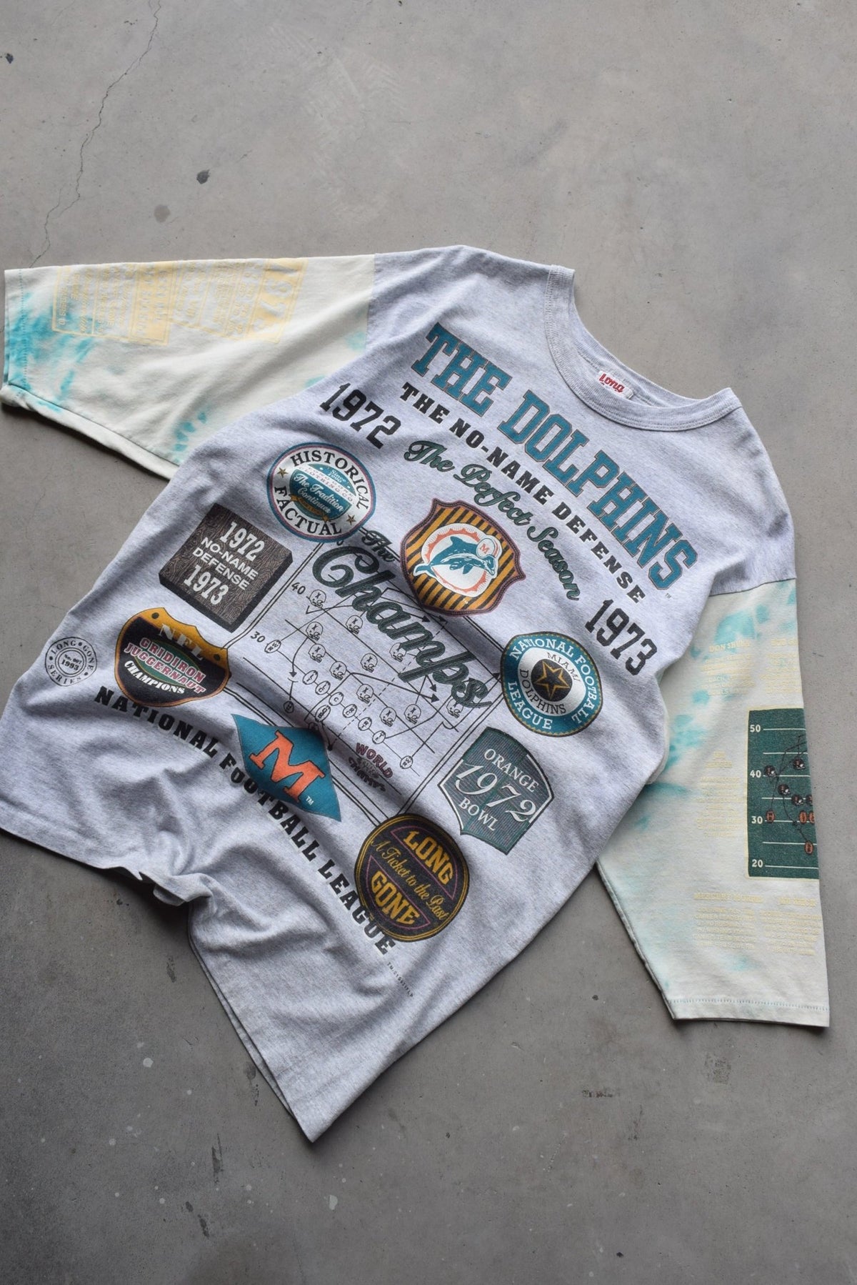 NFL Miami Dolphins Grey All-Over-Print Graphic Tee — 1993 (L) - Retrospective Store