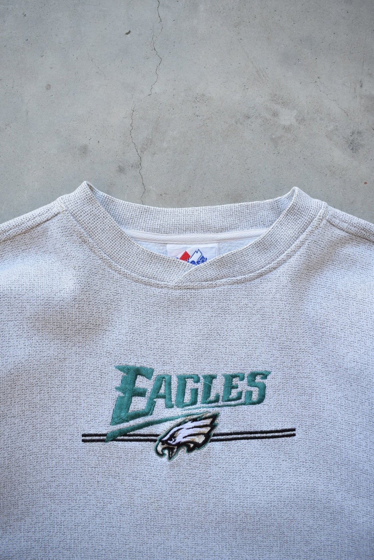 NFL Philadelphia Eagles Grey Embroidered Crewneck — 2000s (M/L) - Retrospective Store