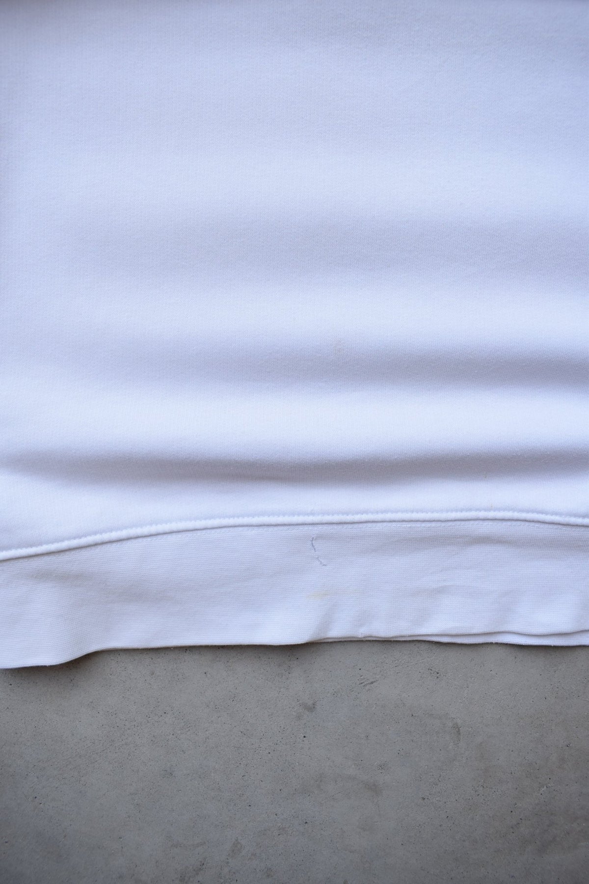 Nike Air White Embroidered Spellout Crewneck — 2000s (S) - Retrospective Store