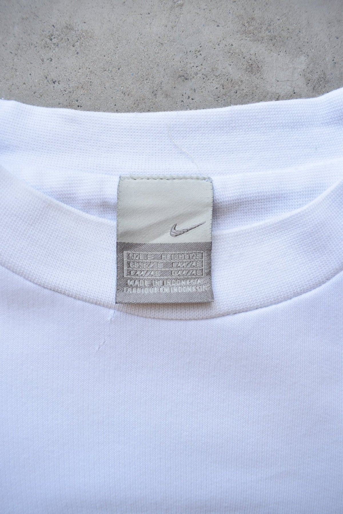 Nike Air White Embroidered Spellout Crewneck — 2000s (S) - Retrospective Store