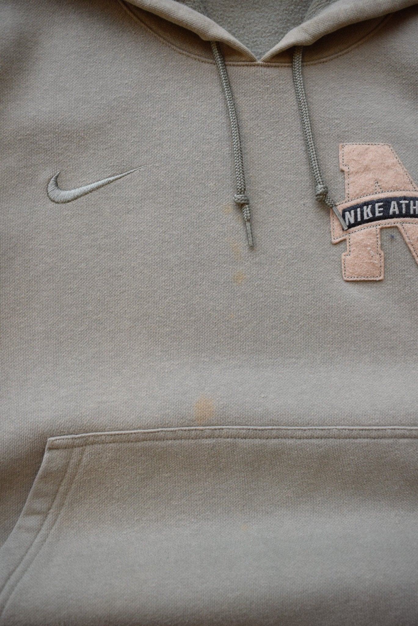 Nike Athletics Olive Green Embroiderd Swoosh Hoodie — 1990s (M) - Retrospective Store