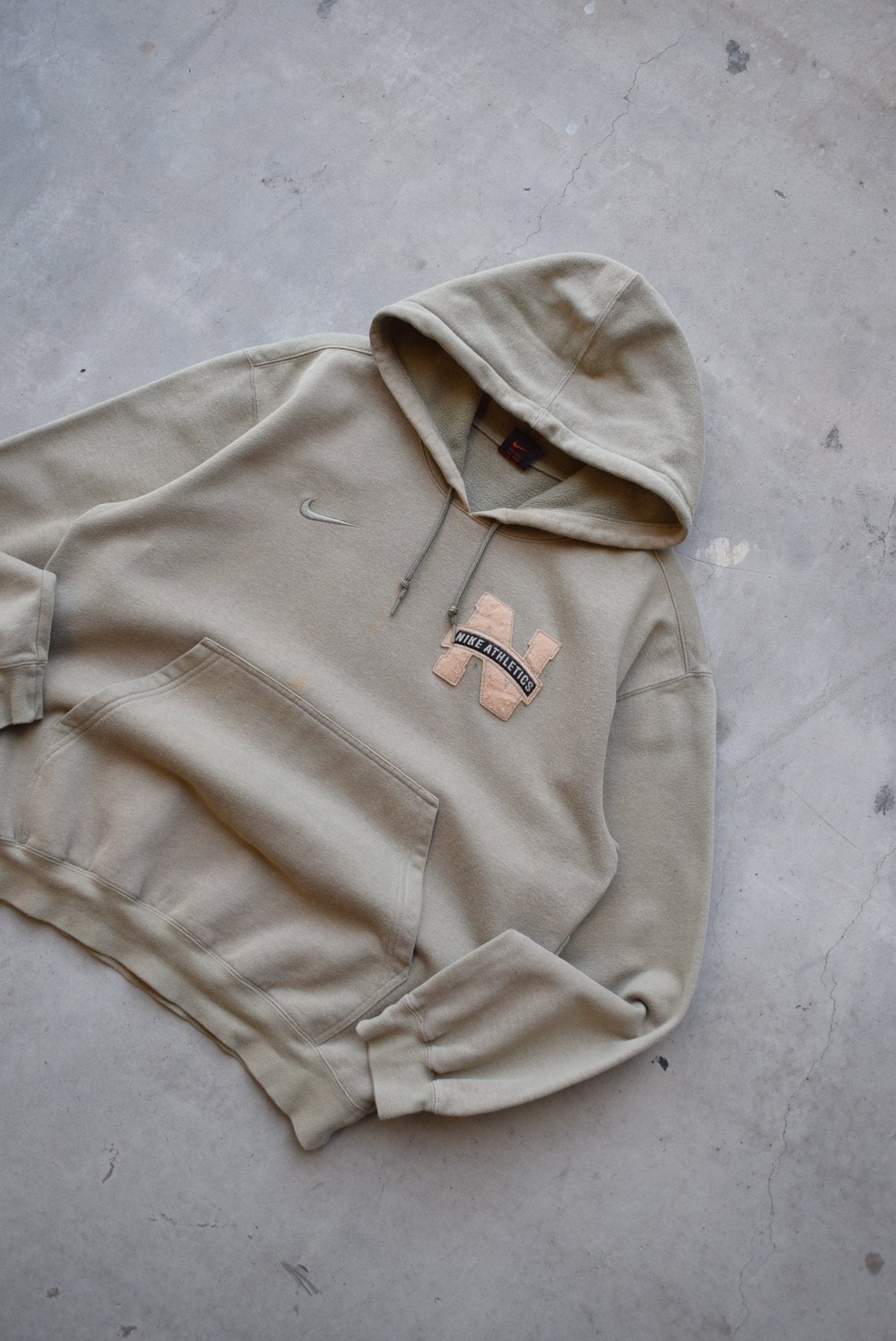 Nike Athletics Olive Green Embroiderd Swoosh Hoodie — 1990s (M) - Retrospective Store