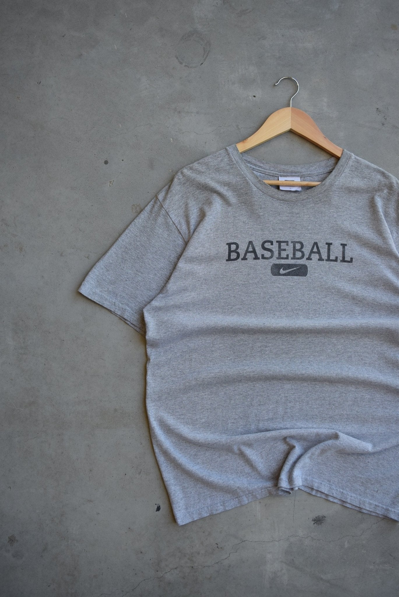 Nike Baseball Tee — 2000s (L) - Retrospective Store