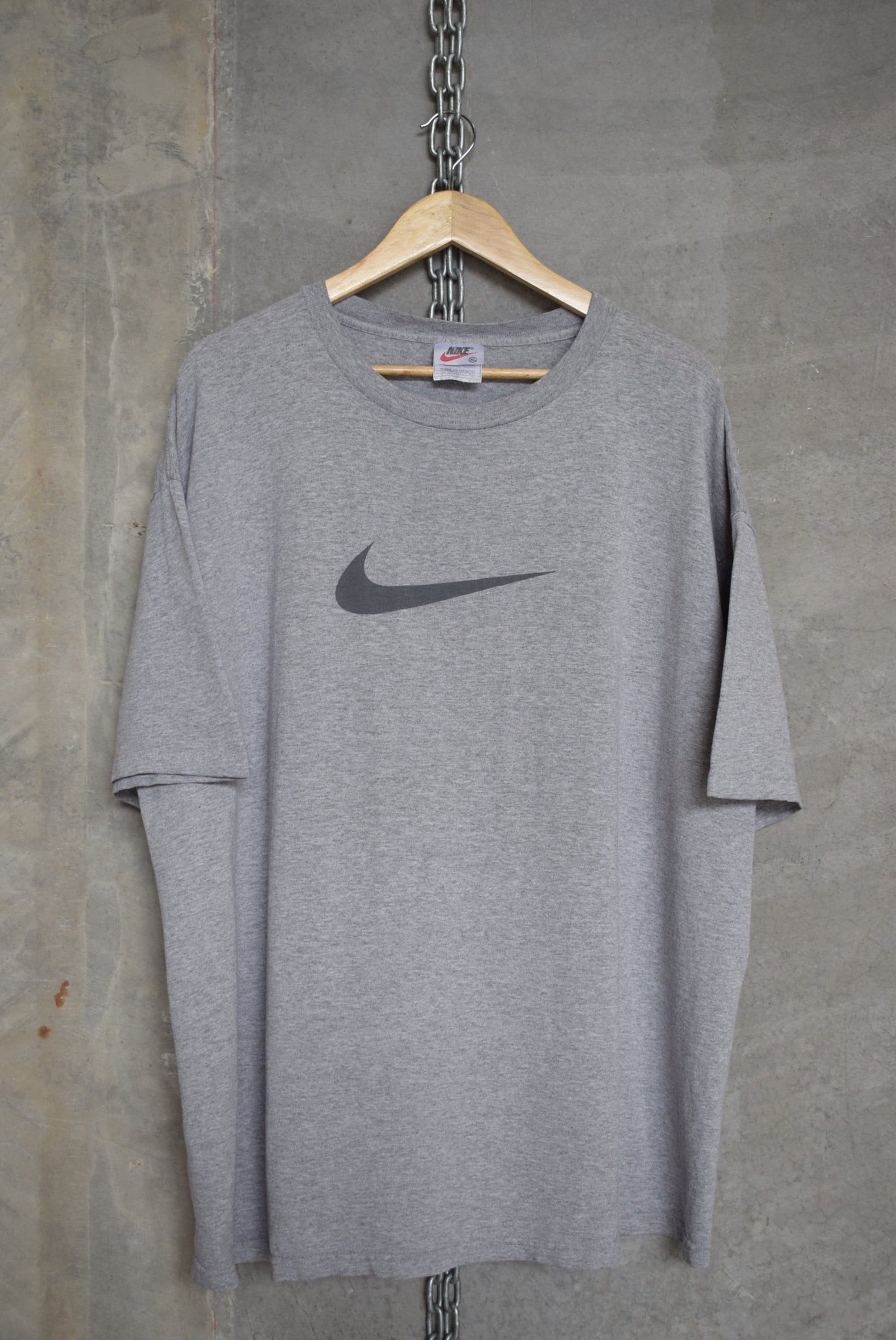 Nike Big Swoosh Tee — 2000s (XL) - Retrospective Store