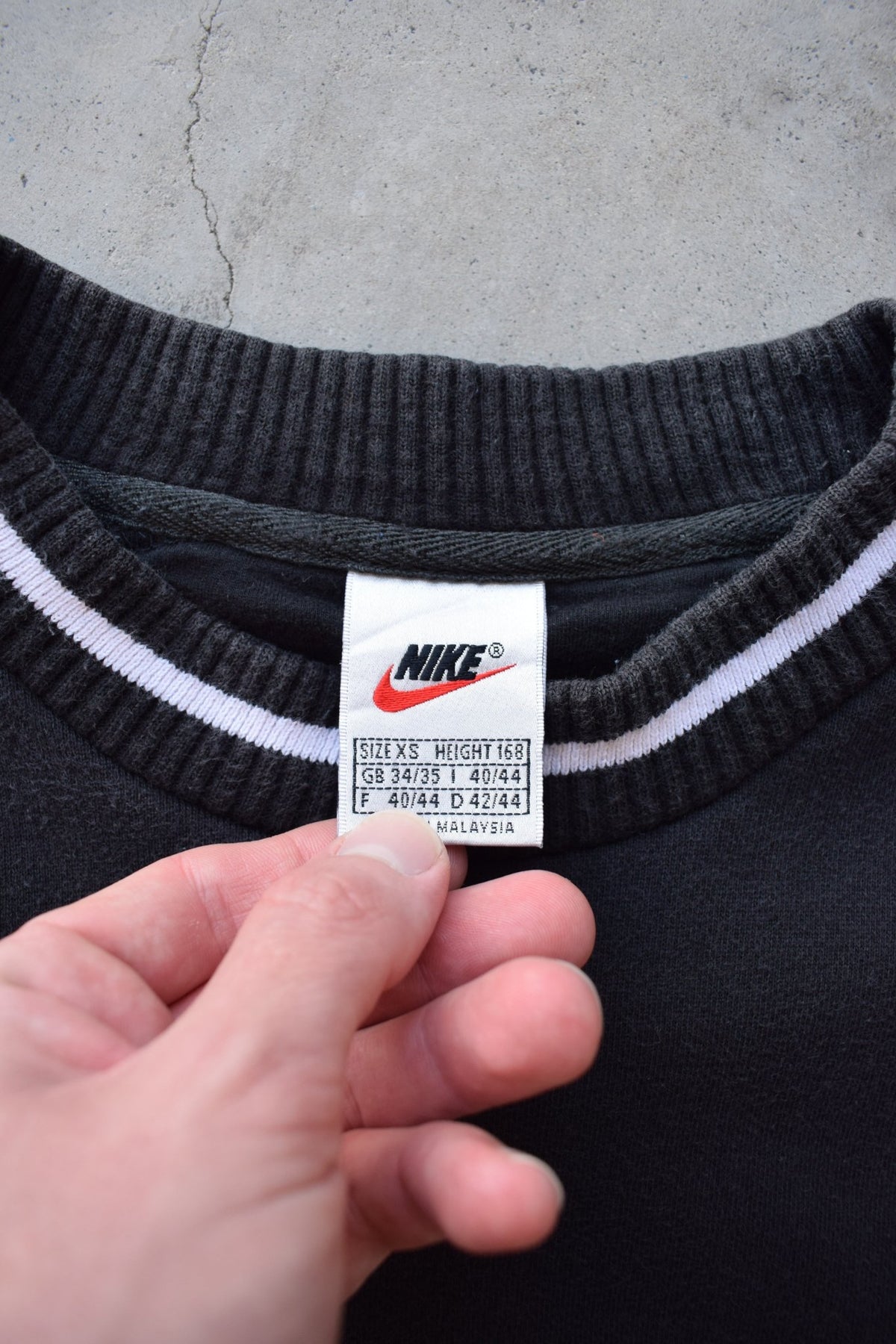 Nike Black Embroidered Spellout Crewneck — 1990s (XS) - Retrospective Store