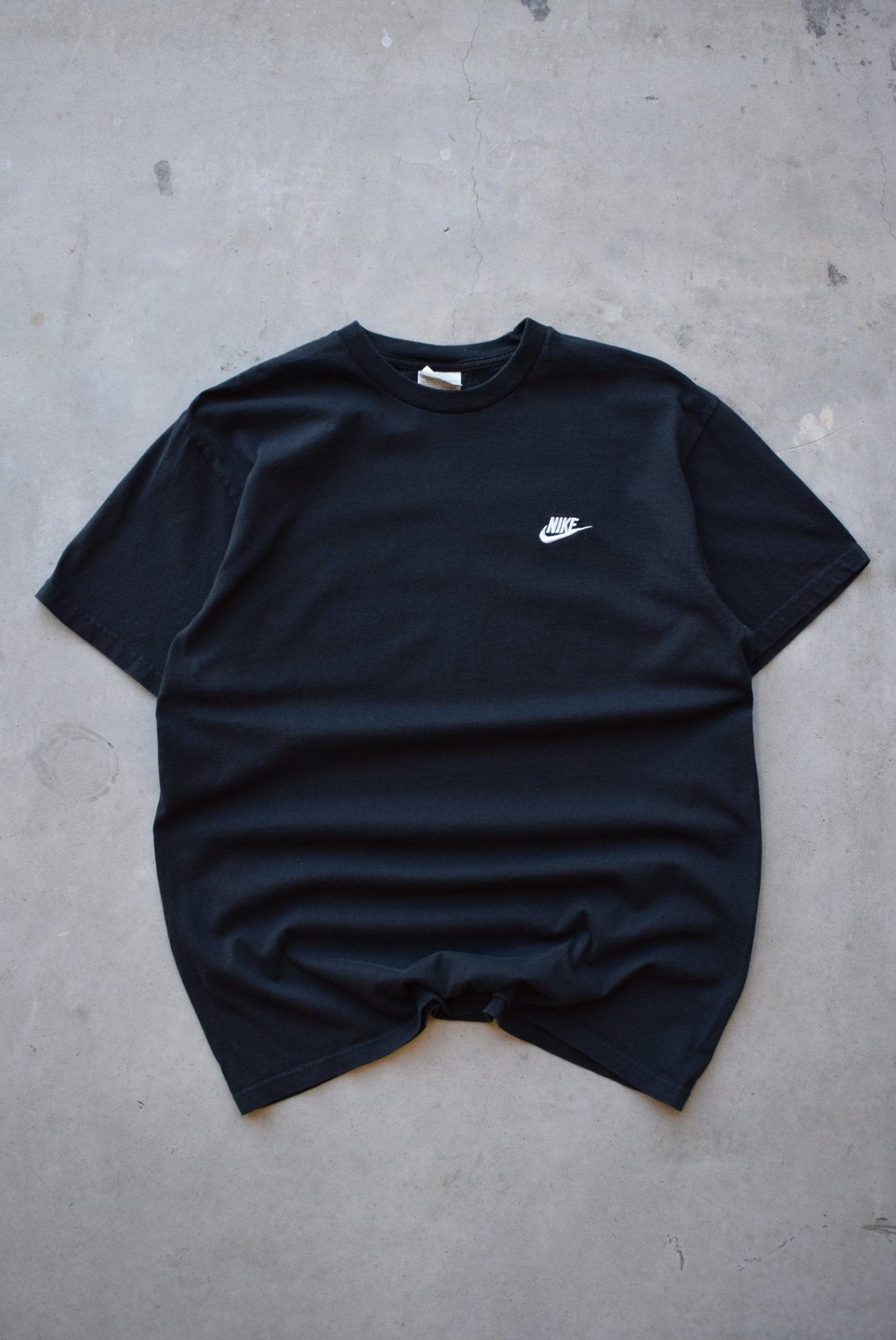Nike Black Embroidered Spellout Tee — 2000s (L) - Retrospective Store