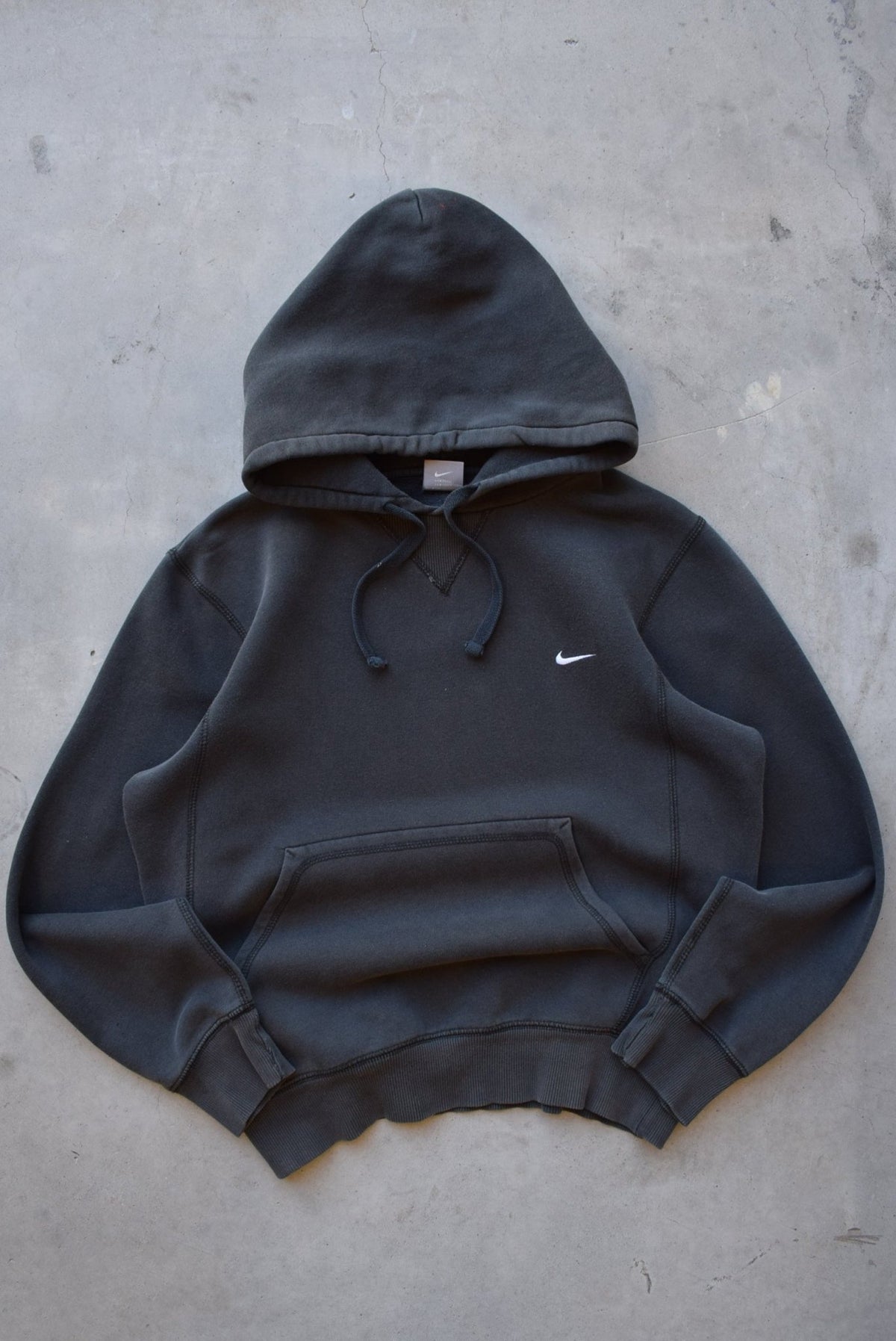 Nike Black Embroidered Swoosh Hoodie — 2000s (S) - Retrospective Store