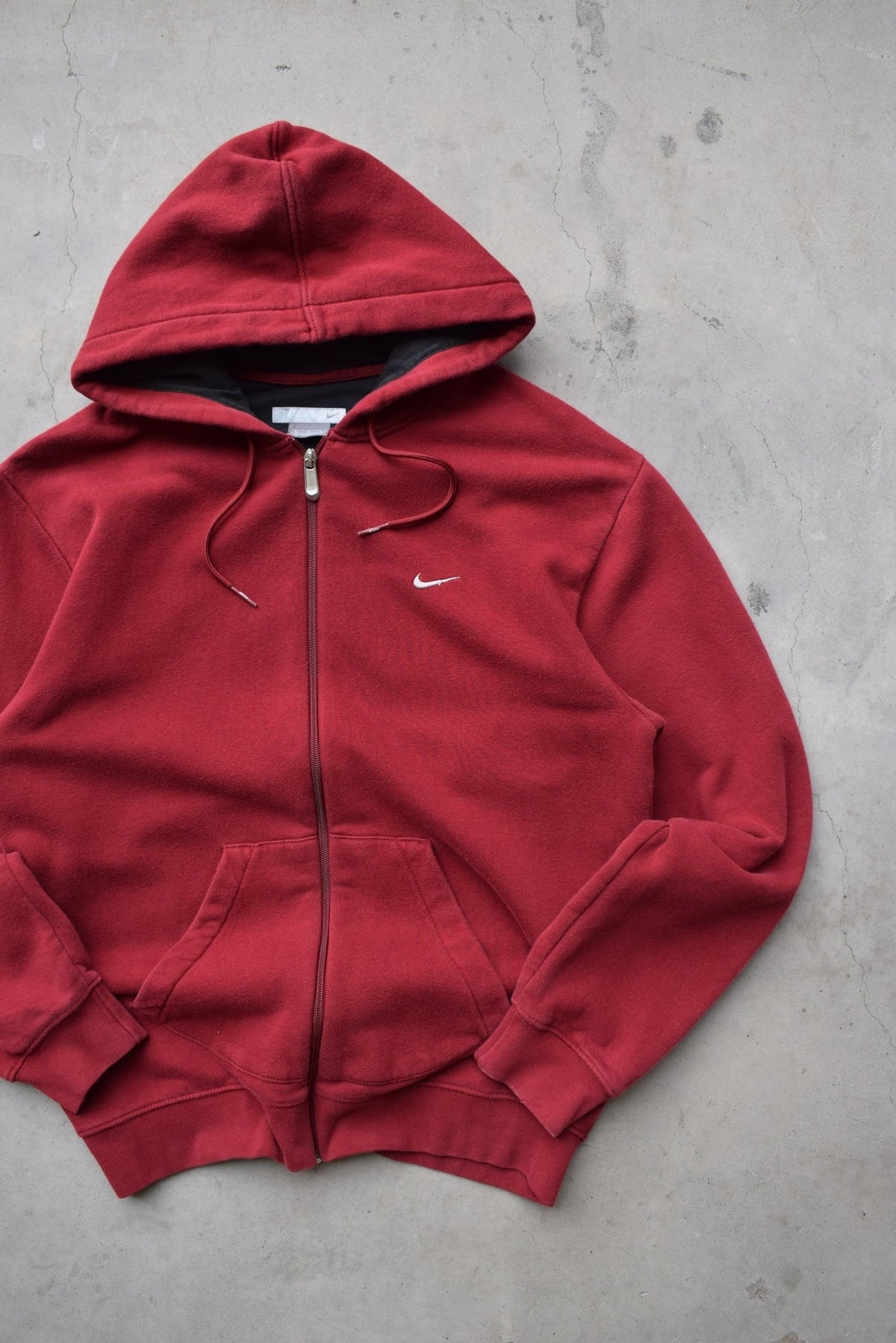 Nike Burgundy Embroidered Swoosh Full-Zip Hoodie — 2000s (M) - Retrospective Store
