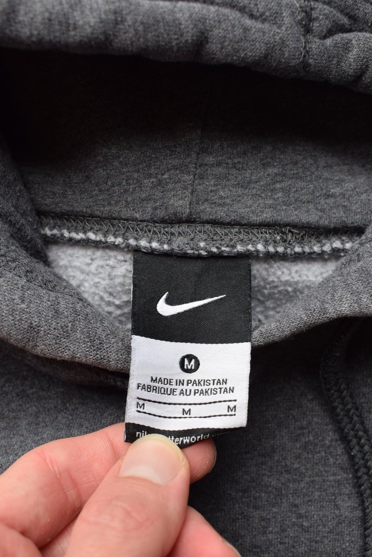 Nike Charcoal Classic Logo Embroidered Swoosh Hoodie — 2000s (M) - Retrospective Store
