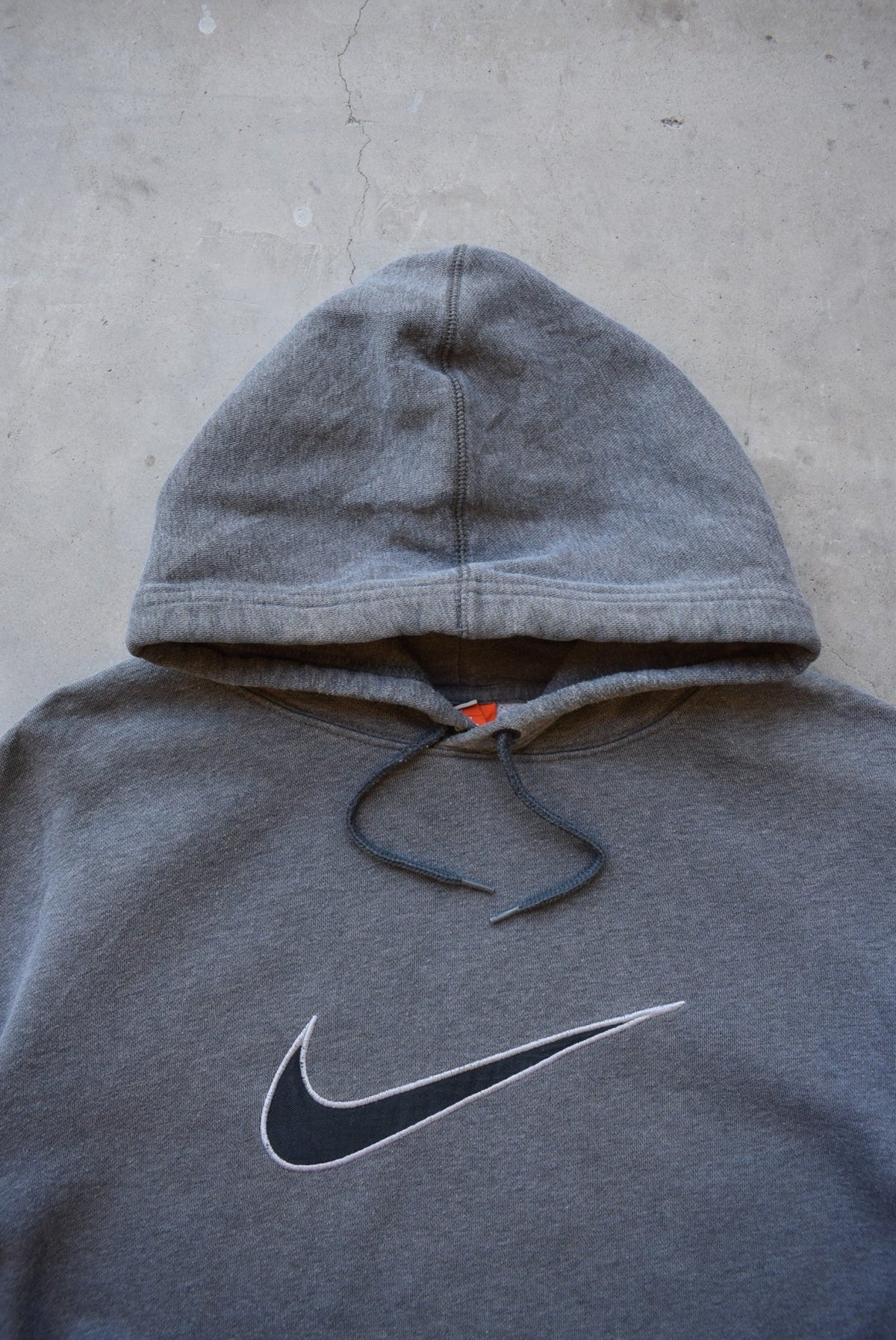 Nike Charcoal Embroidered Swoosh Hoodie — 2000s (XXL) - Retrospective Store