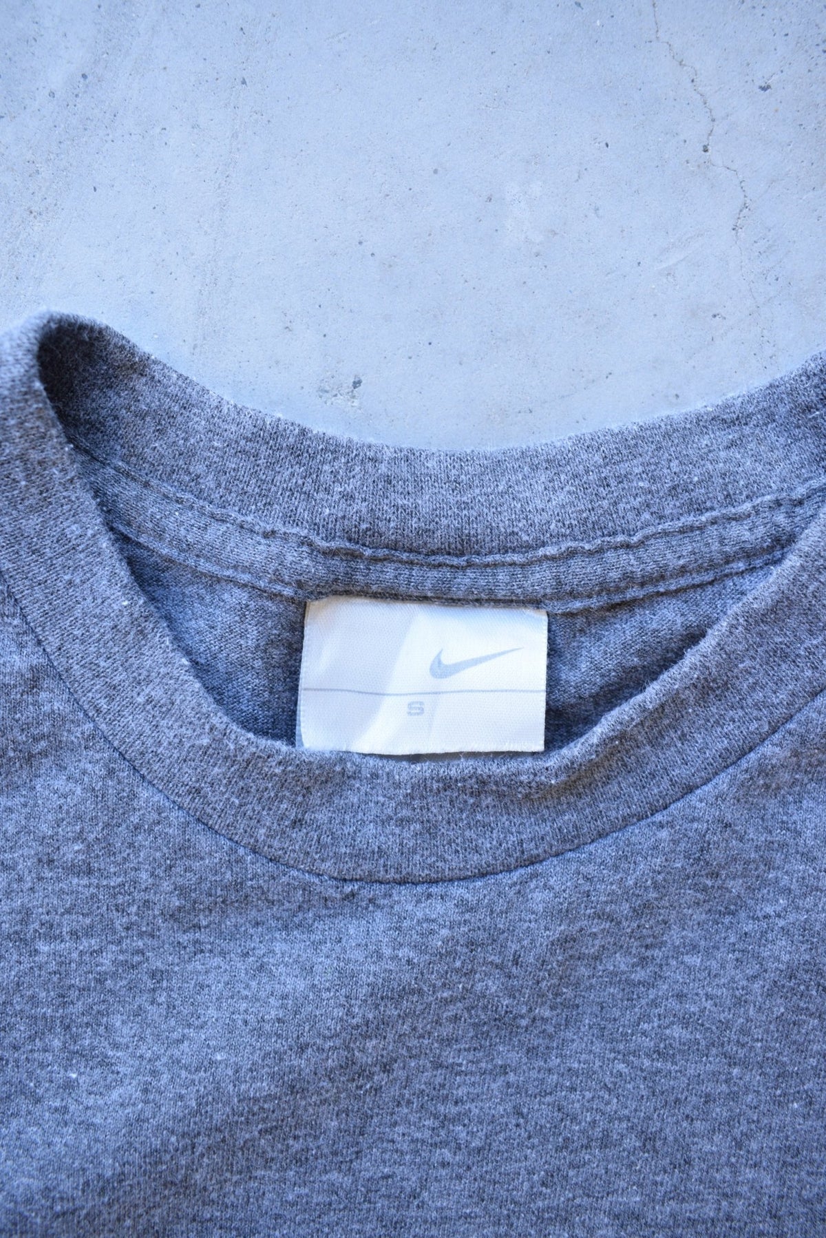 Nike Charcoal Embroidered Swoosh Tee — 2000s (M) - Retrospective Store
