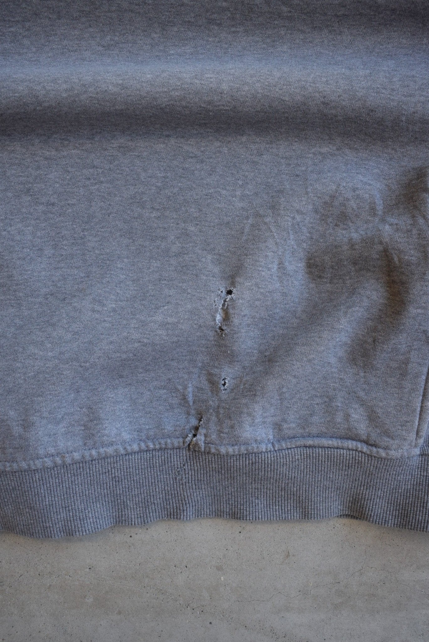 Nike Classic Logo Embroidered Quarter Zip — 2000s (XL) - Retrospective Store