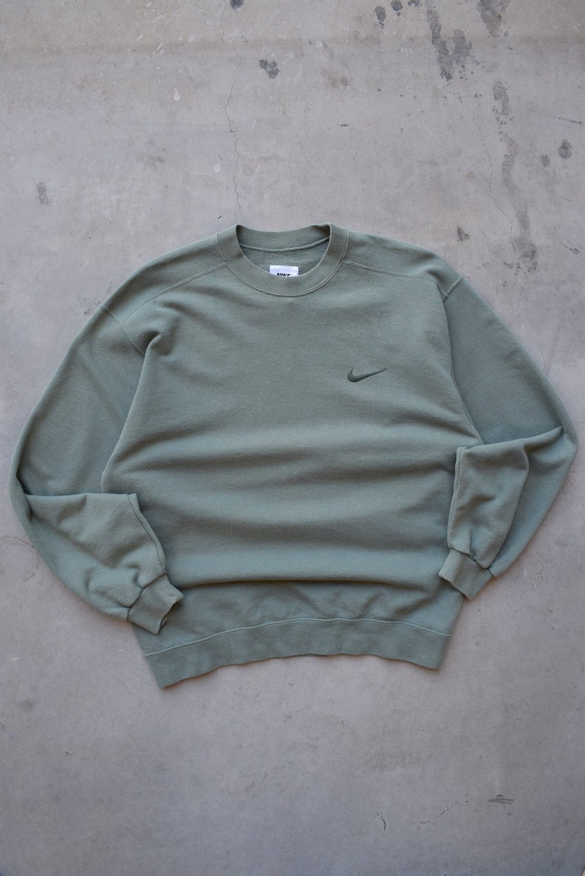 Nike Green Embroidered Swoosh Crewneck — 1990s (M) - Retrospective Store