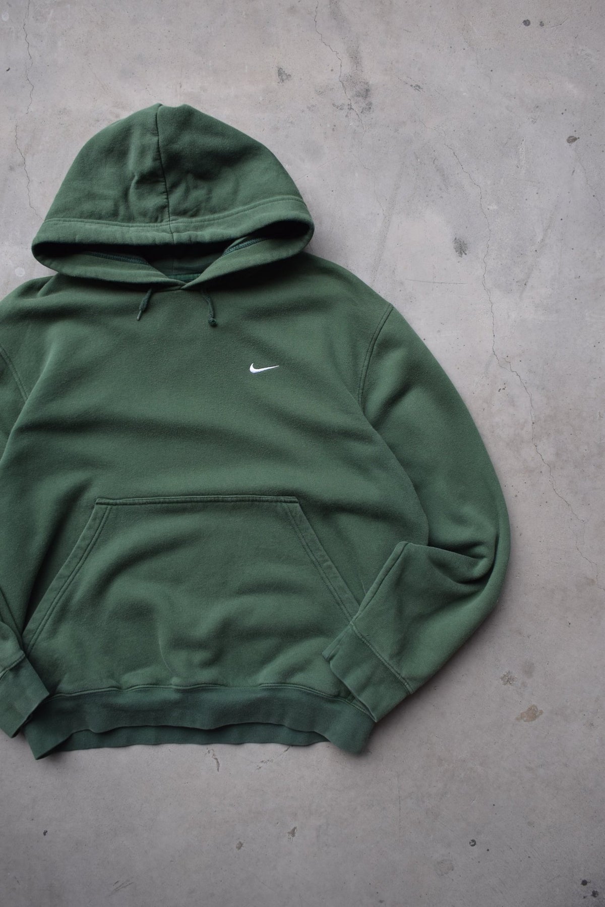 Nike Green Embroidered Swoosh Hoodie — 2000s (L) - Retrospective Store