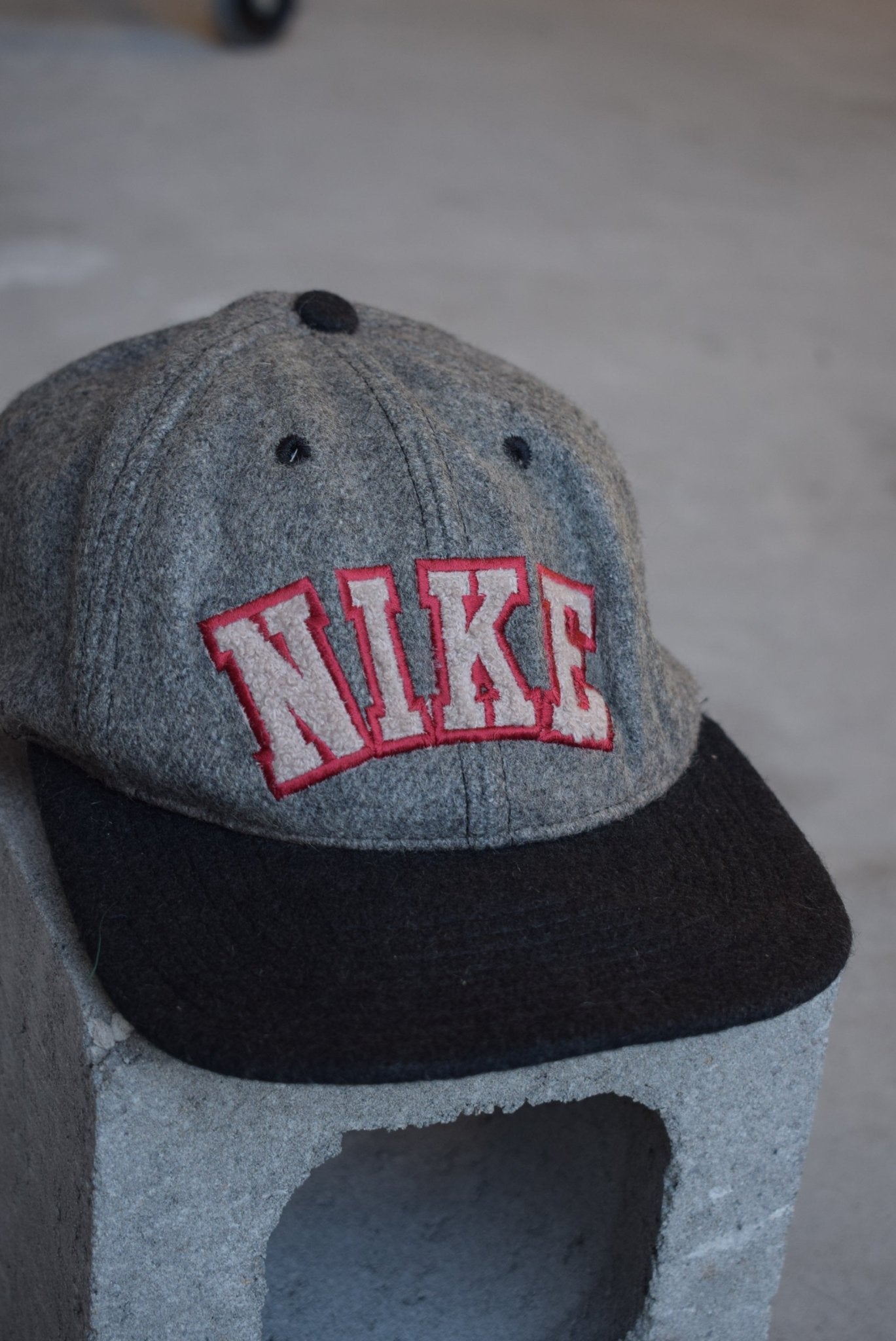Nike Grey & Black Embroidered Spellout Fleece Hat - Retrospective Store