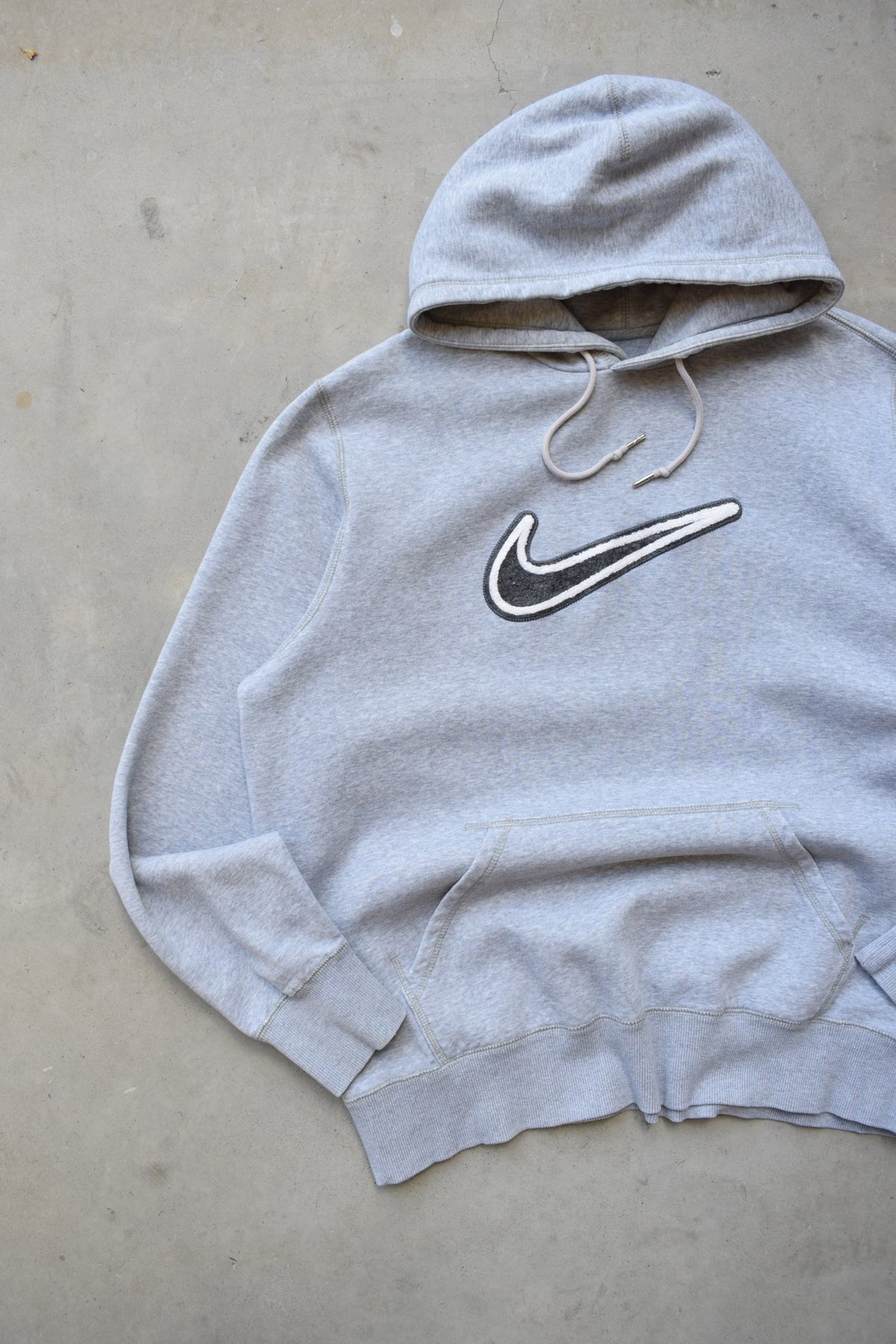 Nike Grey Embroidered Swoosh Hoodie — 2000s (XL) - Retrospective Store