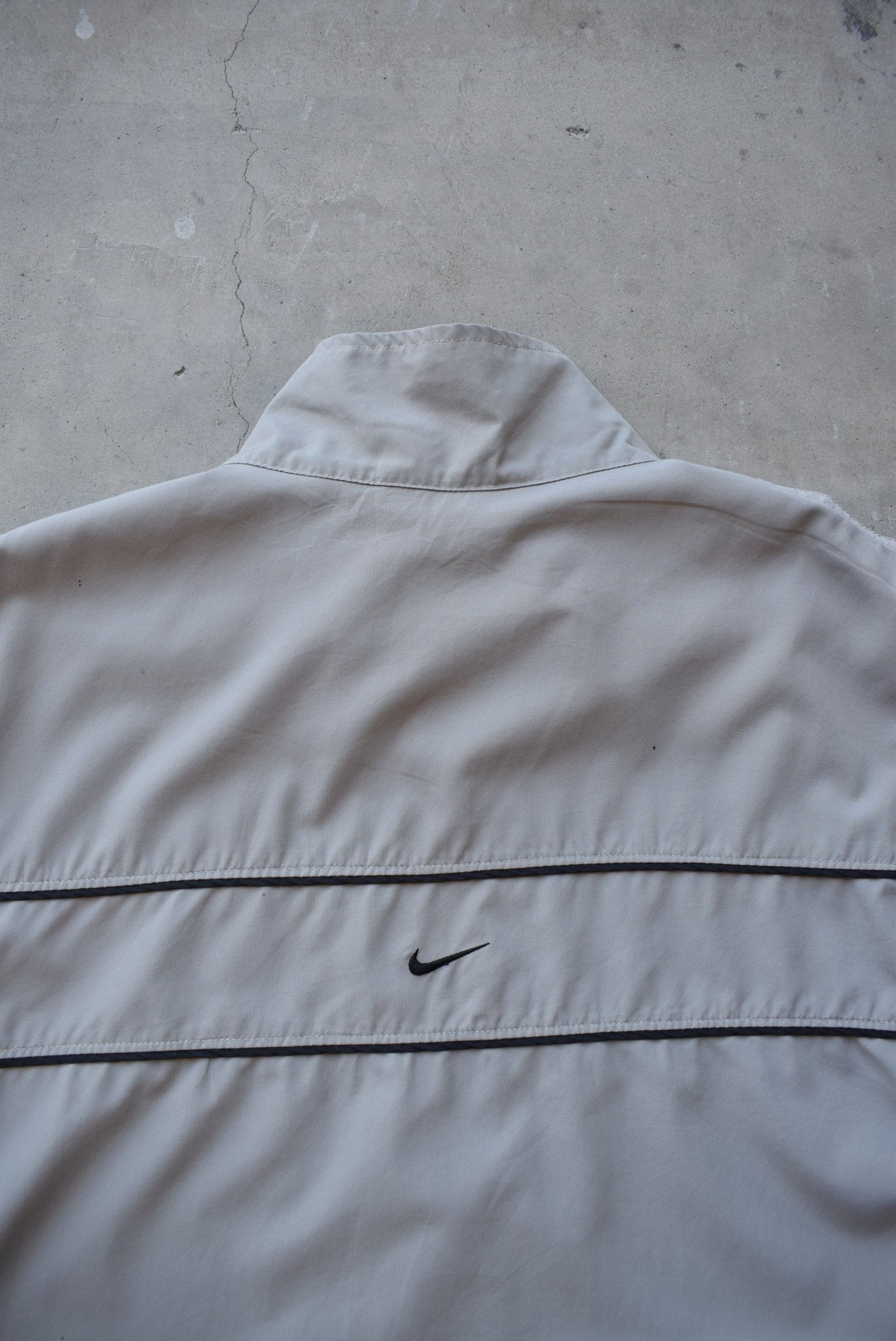 Nike Grey Embroidered Swoosh Jacket — 2000s (XXL) - Retrospective Store