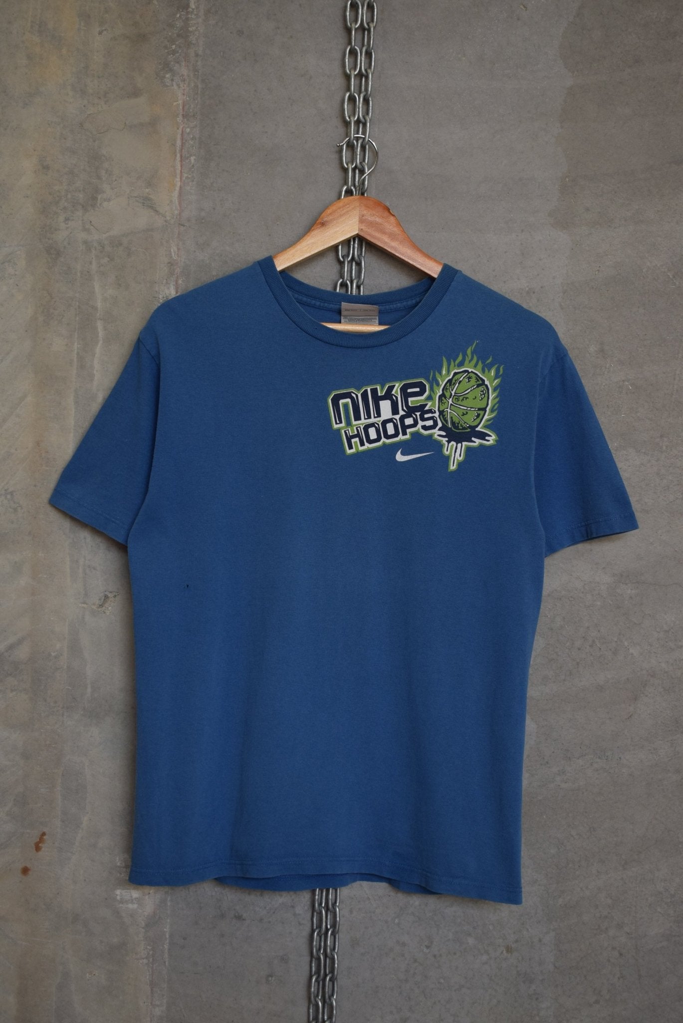 Nike Hoops Graphic Tee — 2000s (S) - Retrospective Store