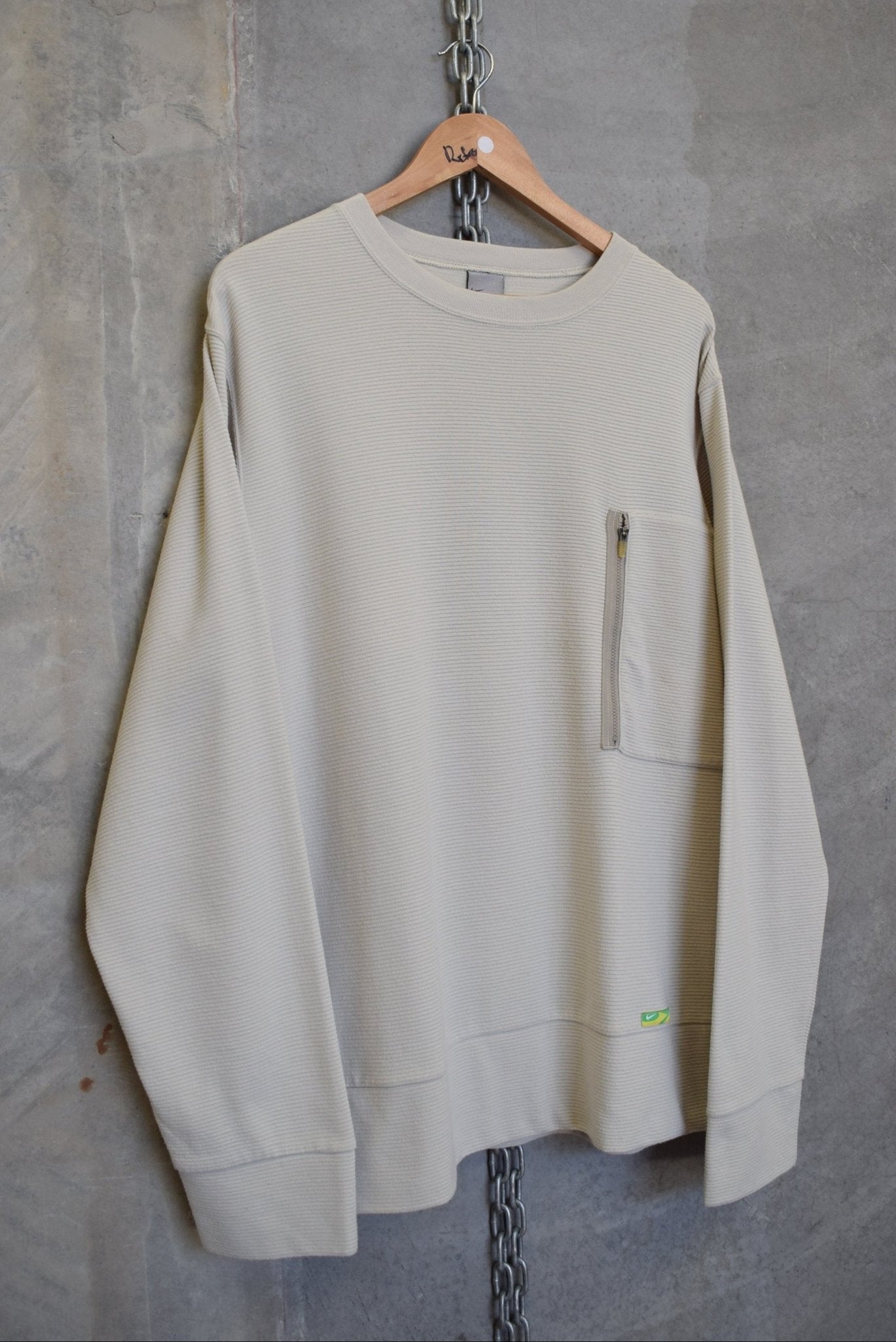 Nike Long Sleeve Tee — 2000s (L) - Retrospective Store