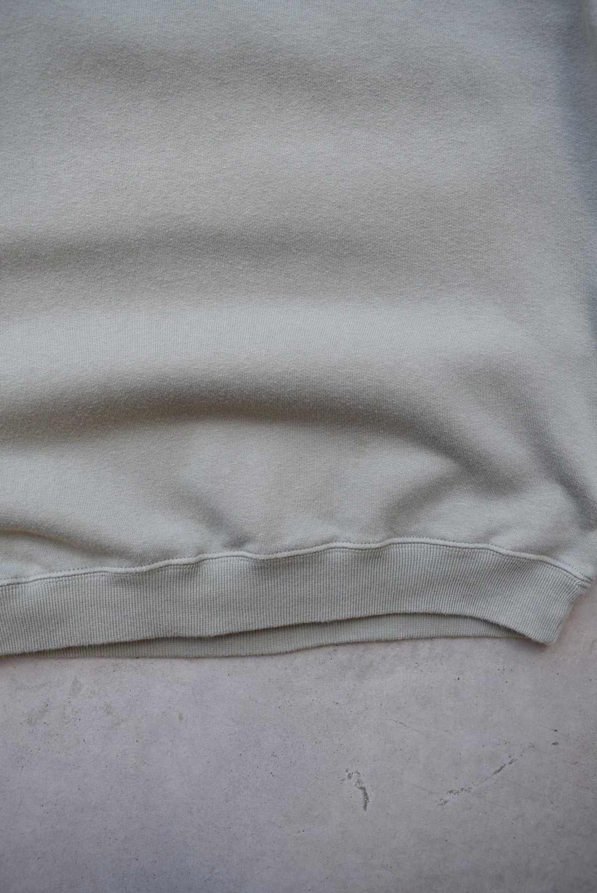 Nike Moss-Green Embroidered Swoosh Crewneck — 2000s (M) - Retrospective Store