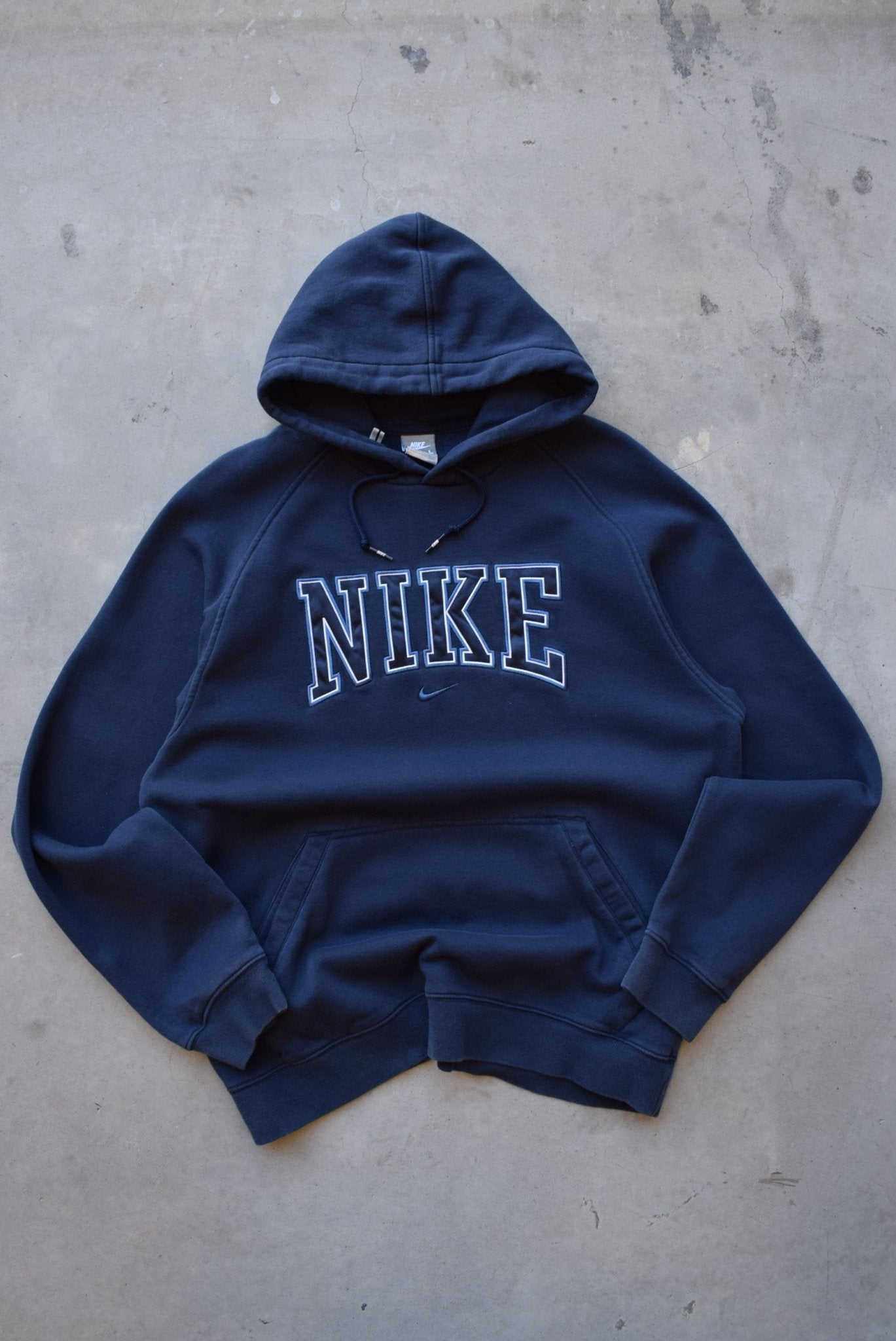 Nike Navy Embroidered Spellout Hoodie — 2000s (L) - Retrospective Store