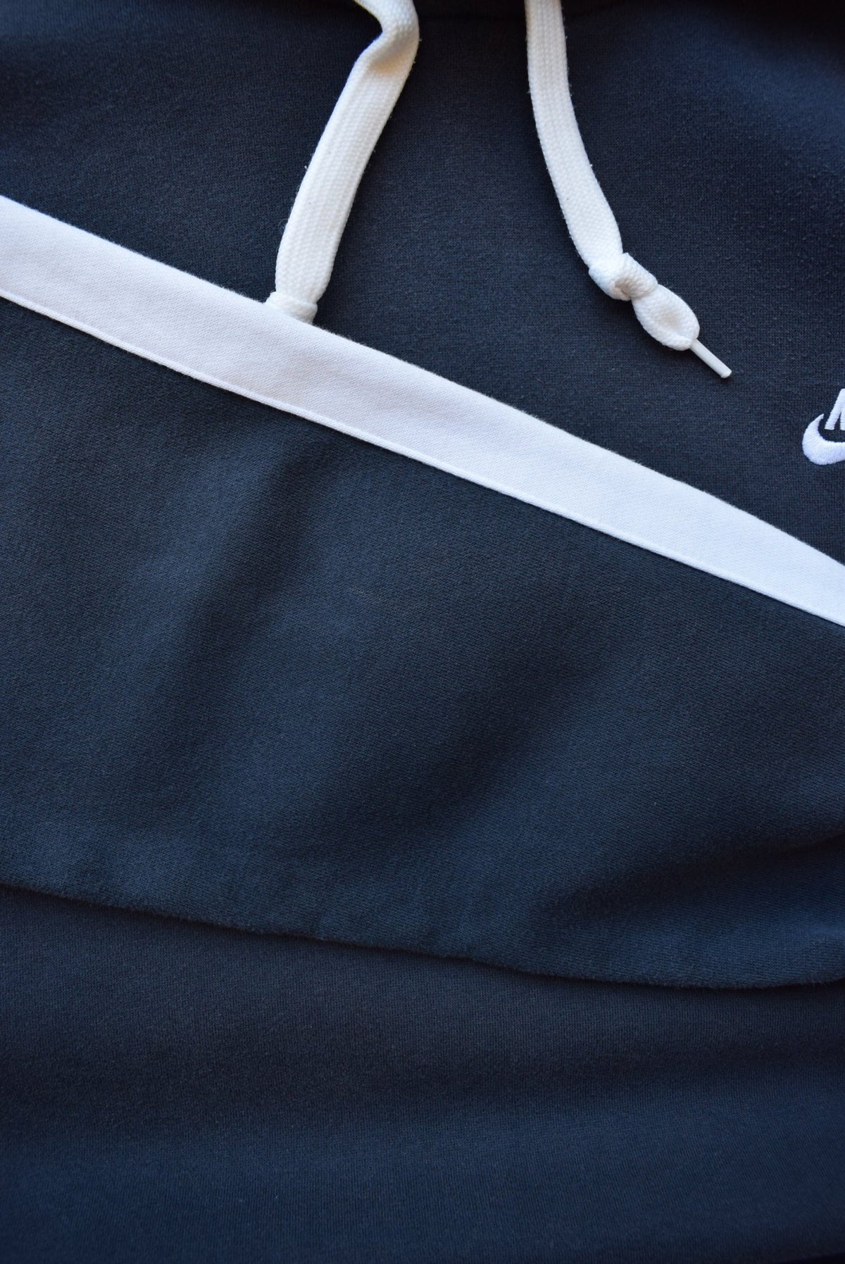 Nike Navy Embroidered Spellout Hoodie — 2000s (XL) - Retrospective Store
