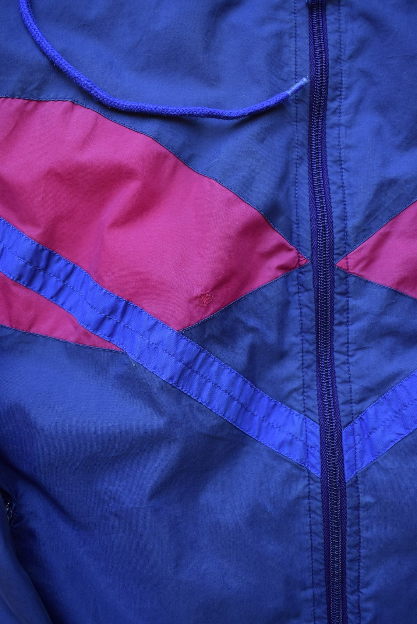 Nike Navy Embroidered Spellout Jacket — 1990s (M) - Retrospective Store
