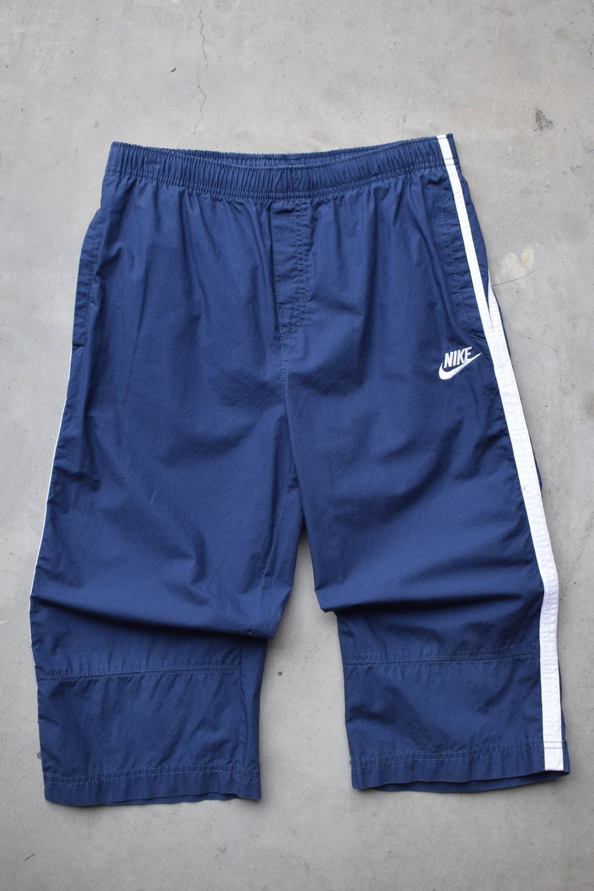 Nike Navy Embroidered Swoosh 3/4 Track Pants — 2000s (XS/S) - Retrospective Store