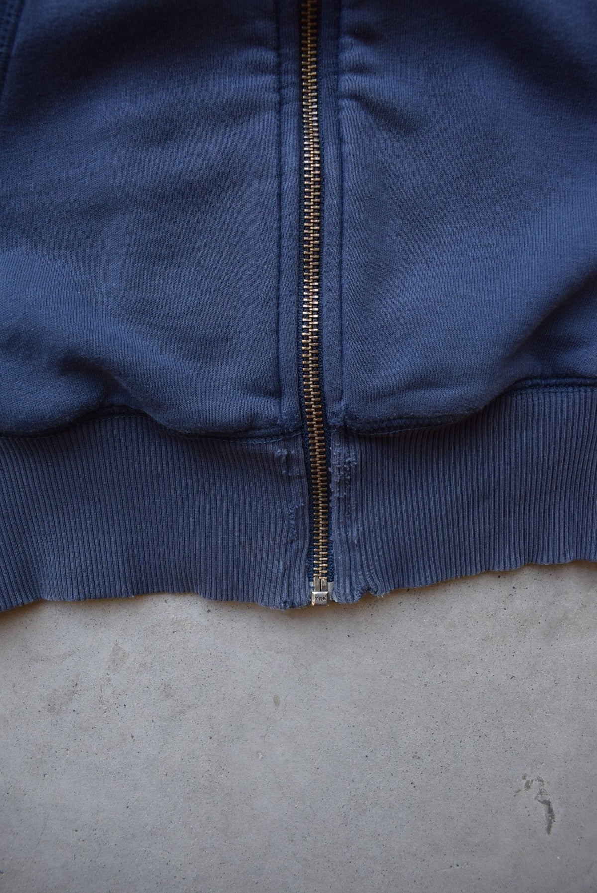 Nike Navy Embroidered Swoosh Full-Zip Hoodie — 2000s (XS) - Retrospective Store