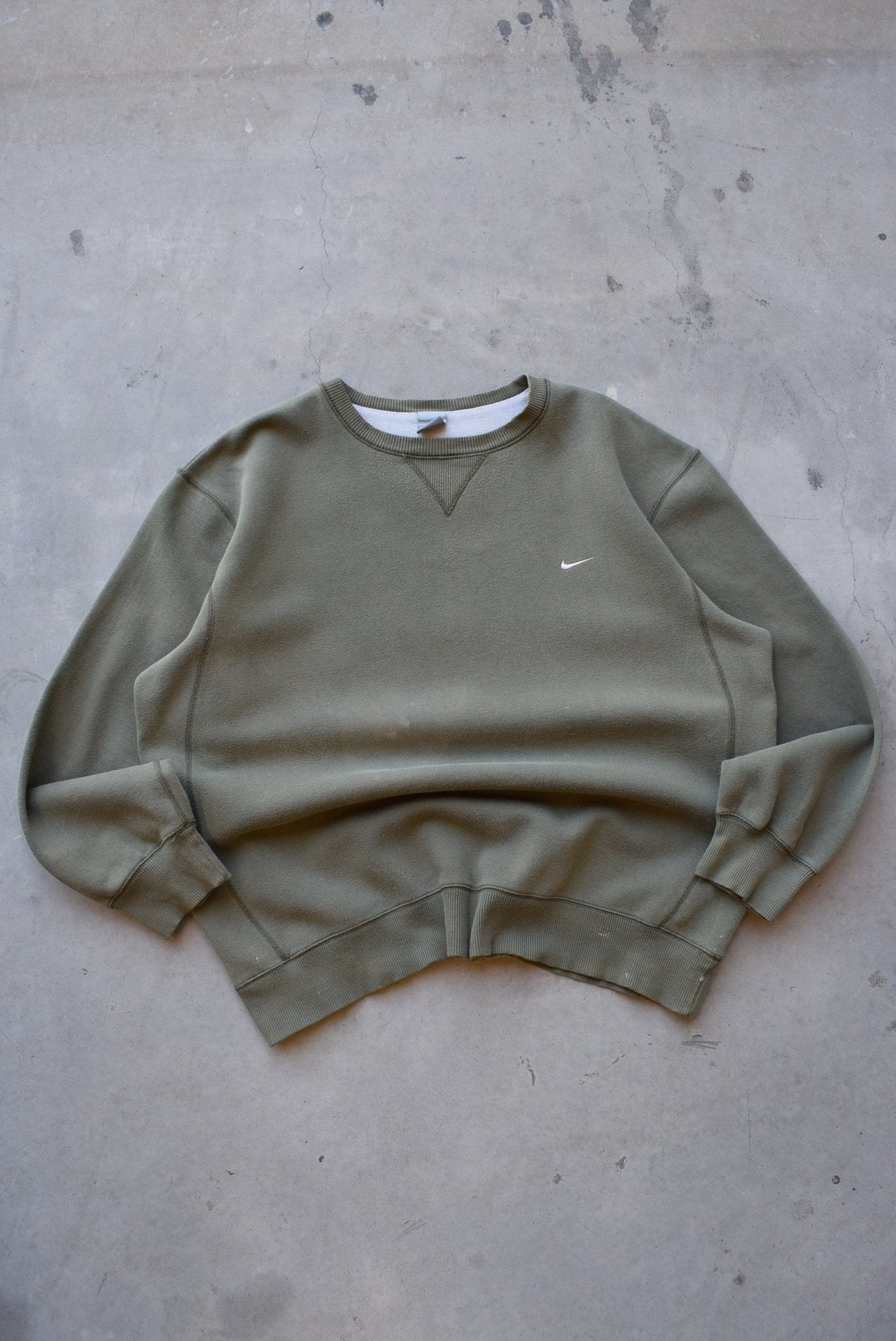 Nike Olive Green Embroidered Swoosh Crewneck — 2000s (XXL) - Retrospective Store