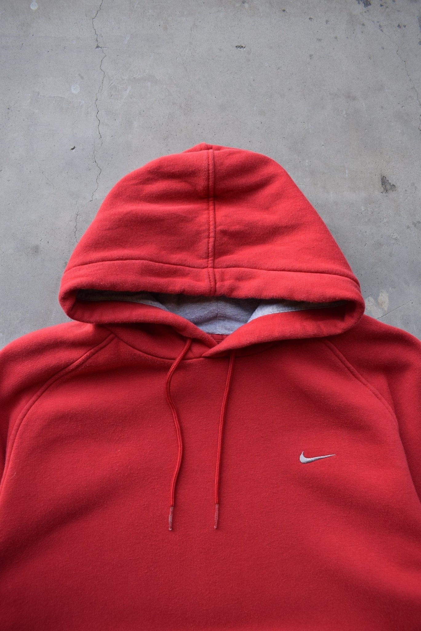Nike Red Embroidered Swoosh Hoodie — 2000s (L) - Retrospective Store