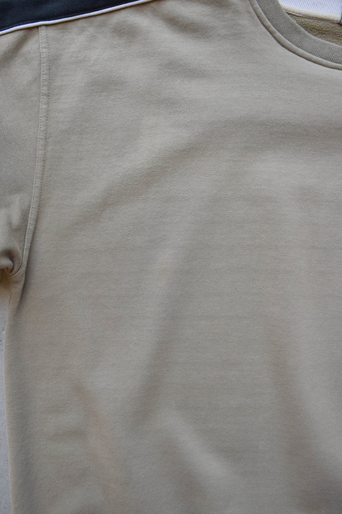 Nike Tan & Black Embroidered Spellout Crewneck — 1990s (L) - Retrospective Store
