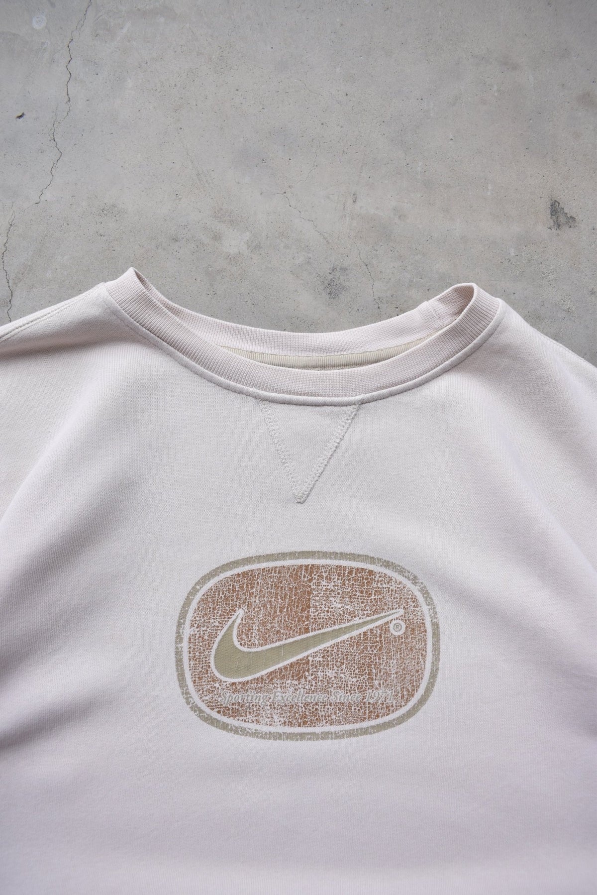 Nike Tan Graphic Swoosh Crewneck — 2000s (L) - Retrospective Store