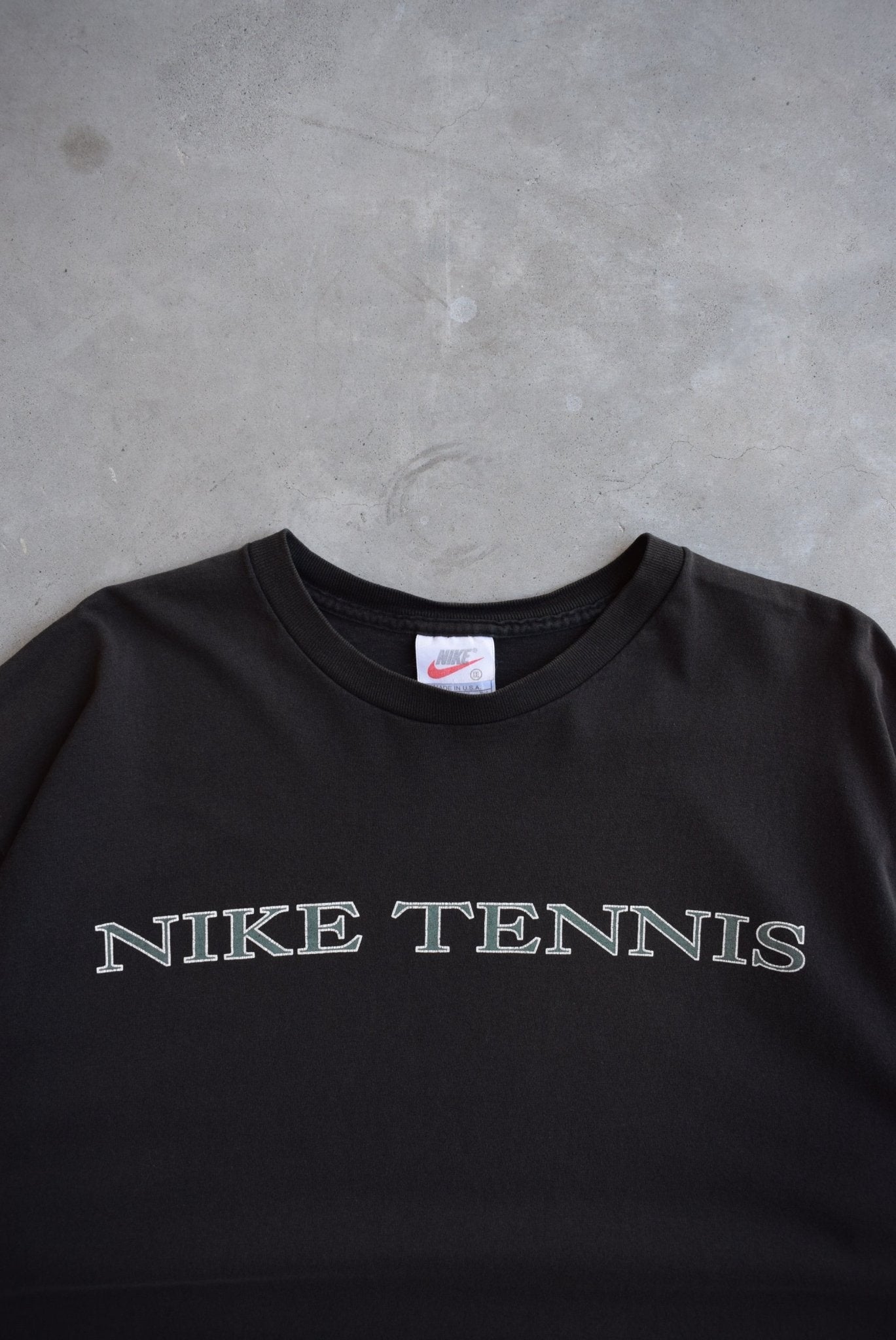 Nike Tennis Black Graphic Tee — 1990s (XXL) - Retrospective Store