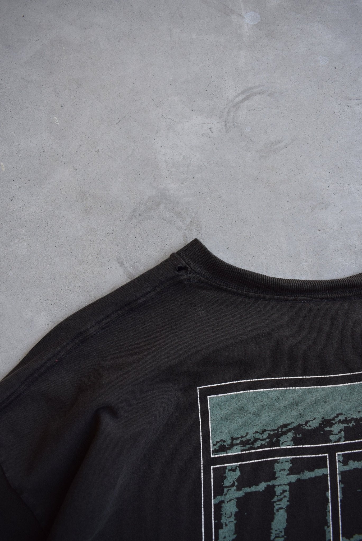 Nike Tennis Black Graphic Tee — 1990s (XXL) - Retrospective Store