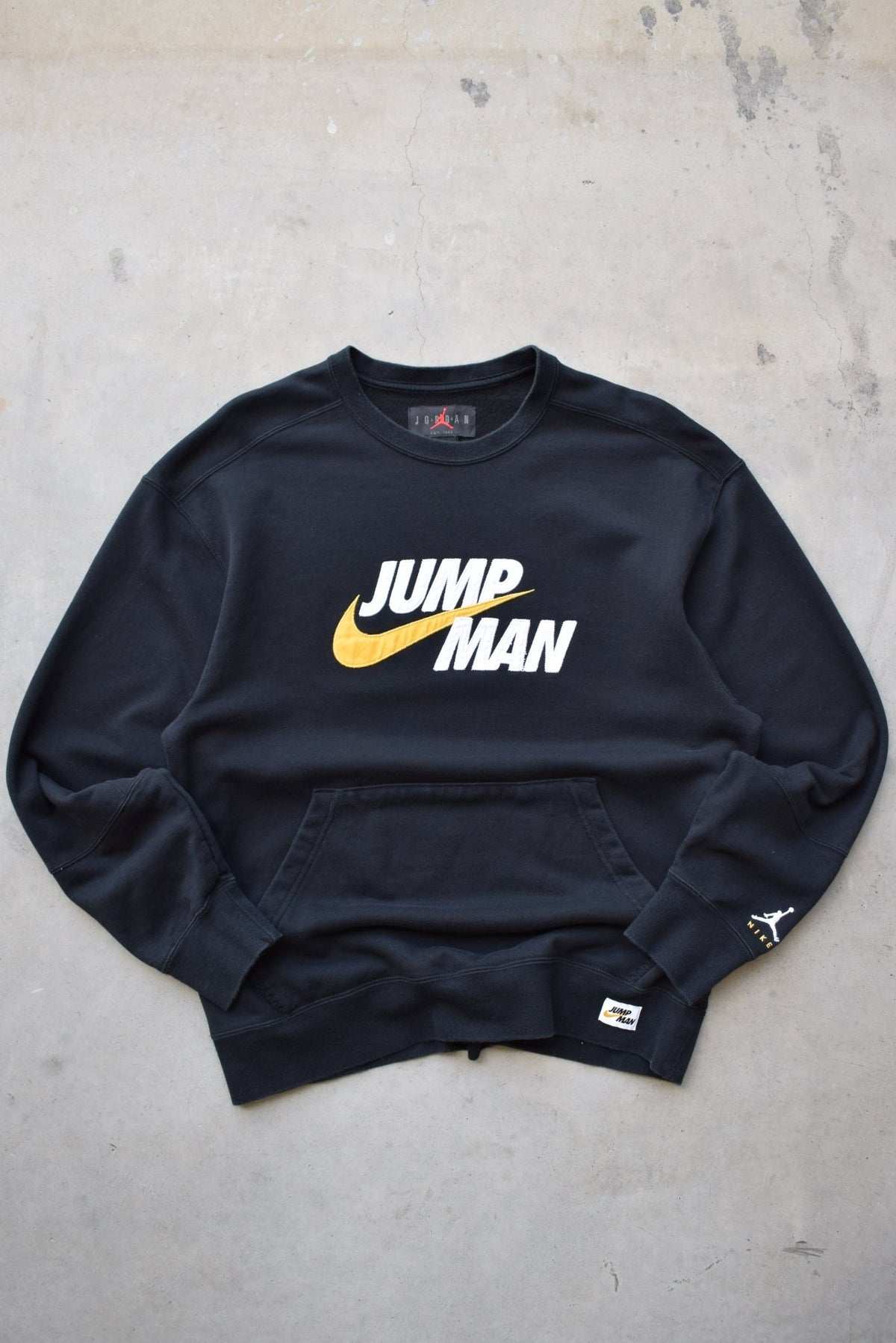 Nike x Air Jordan 'Jump Man' Black Embroidered Spellout Crewneck — 2000s (L) - Retrospective Store